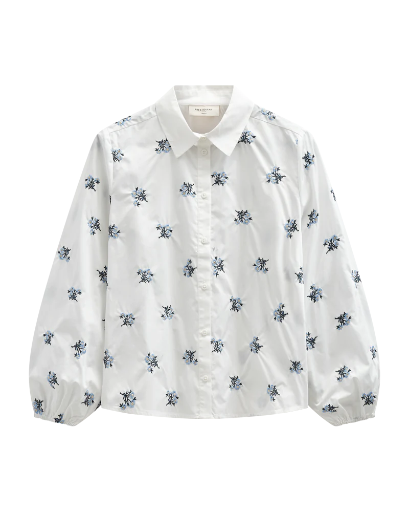 FQLEILA – BLUSE MIT BLUMENMUSTER - WEISS UND BLAU