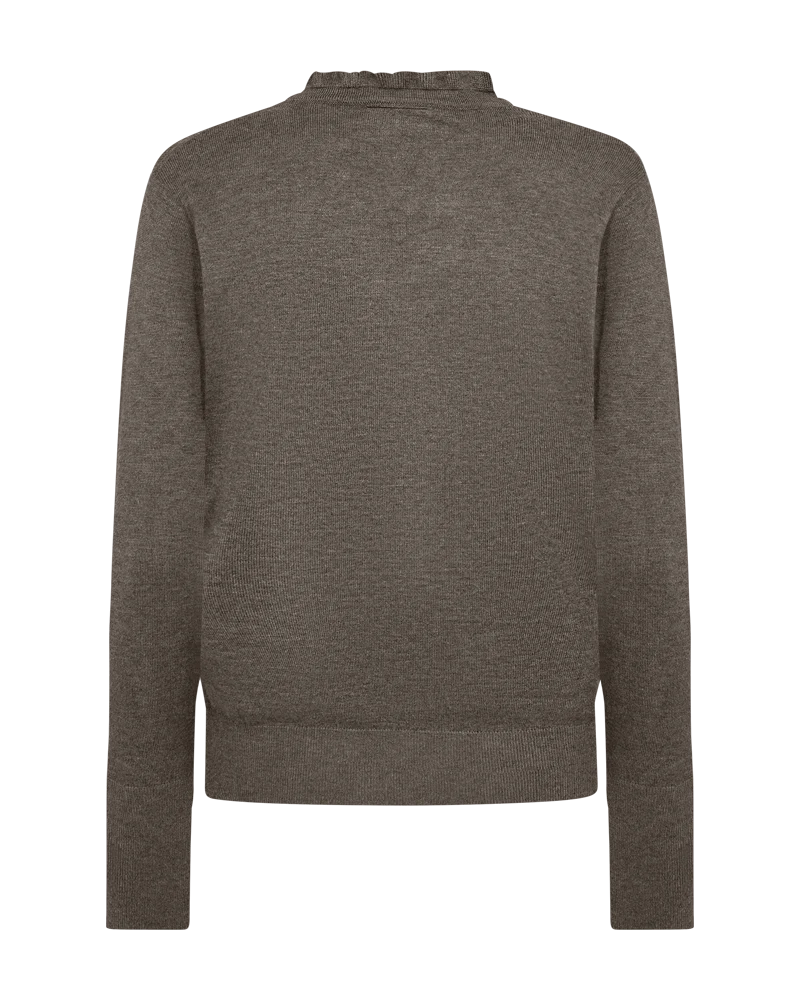 FQKATIE – FEINSTRICK-PULLOVER MIT RÜSCHEN - BRAUN