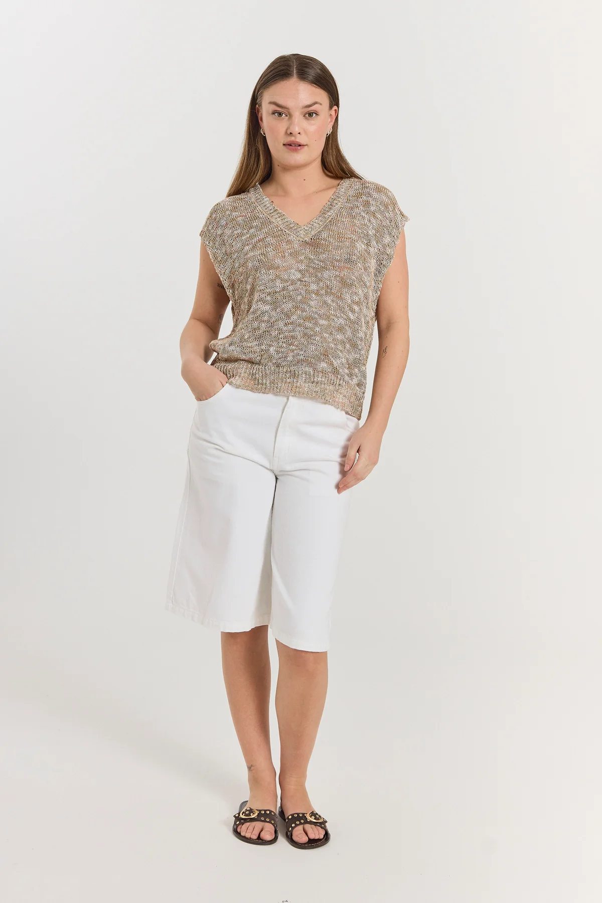 FQCILLA - KNIELANGE DENIMSHORTS - WEISS