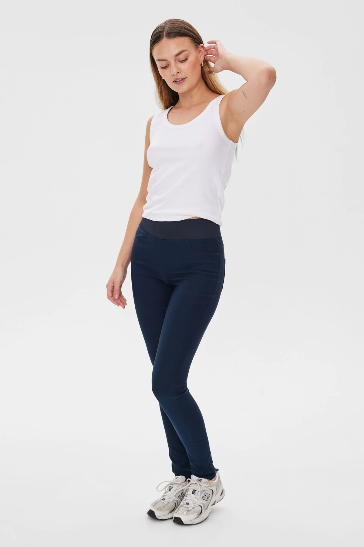 FQSHANTAL - POWER HOSE MIT ELASTICHEM BUND - BLAU