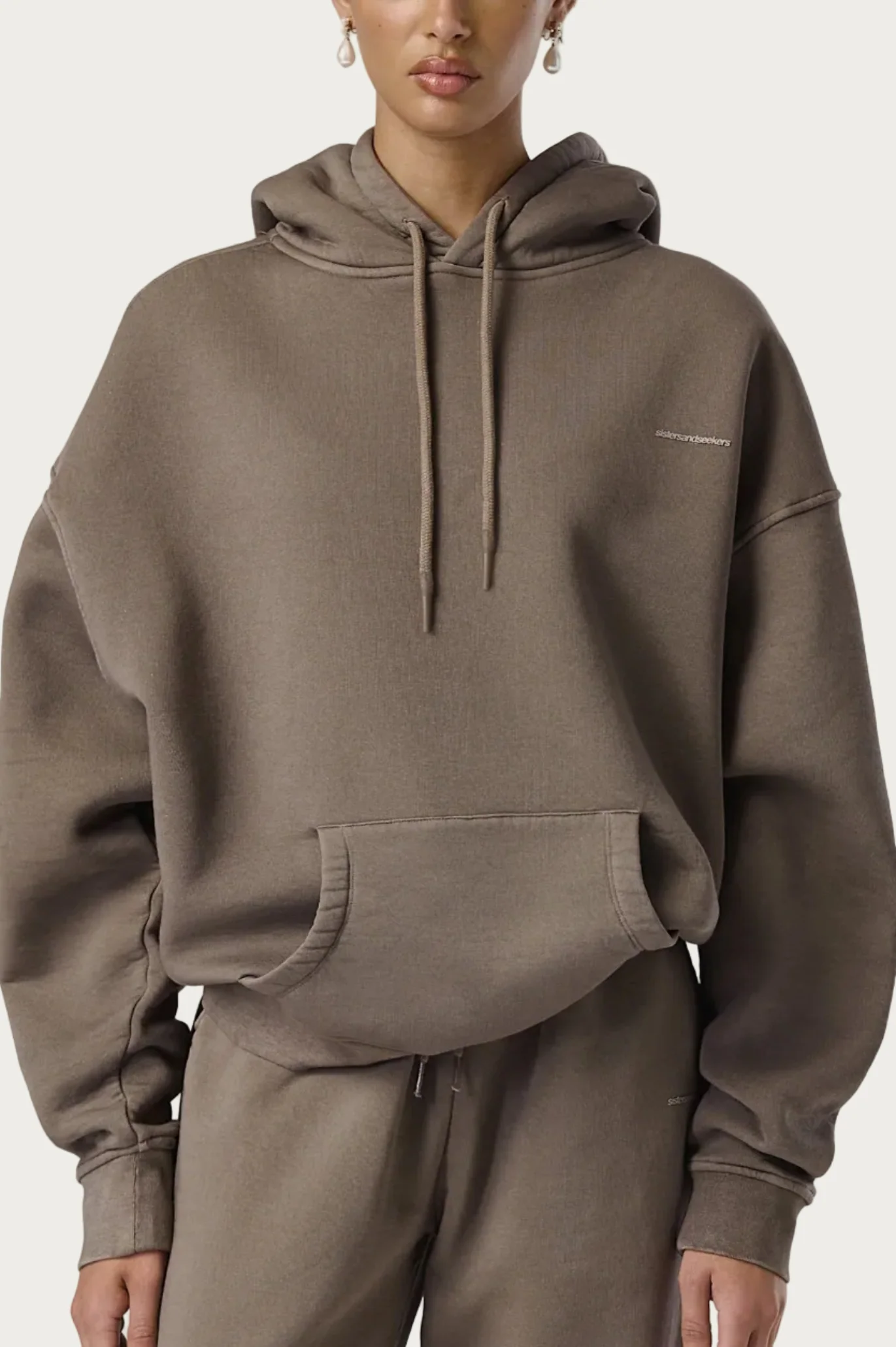 Seekers Classic Hoodie in Grant Brown