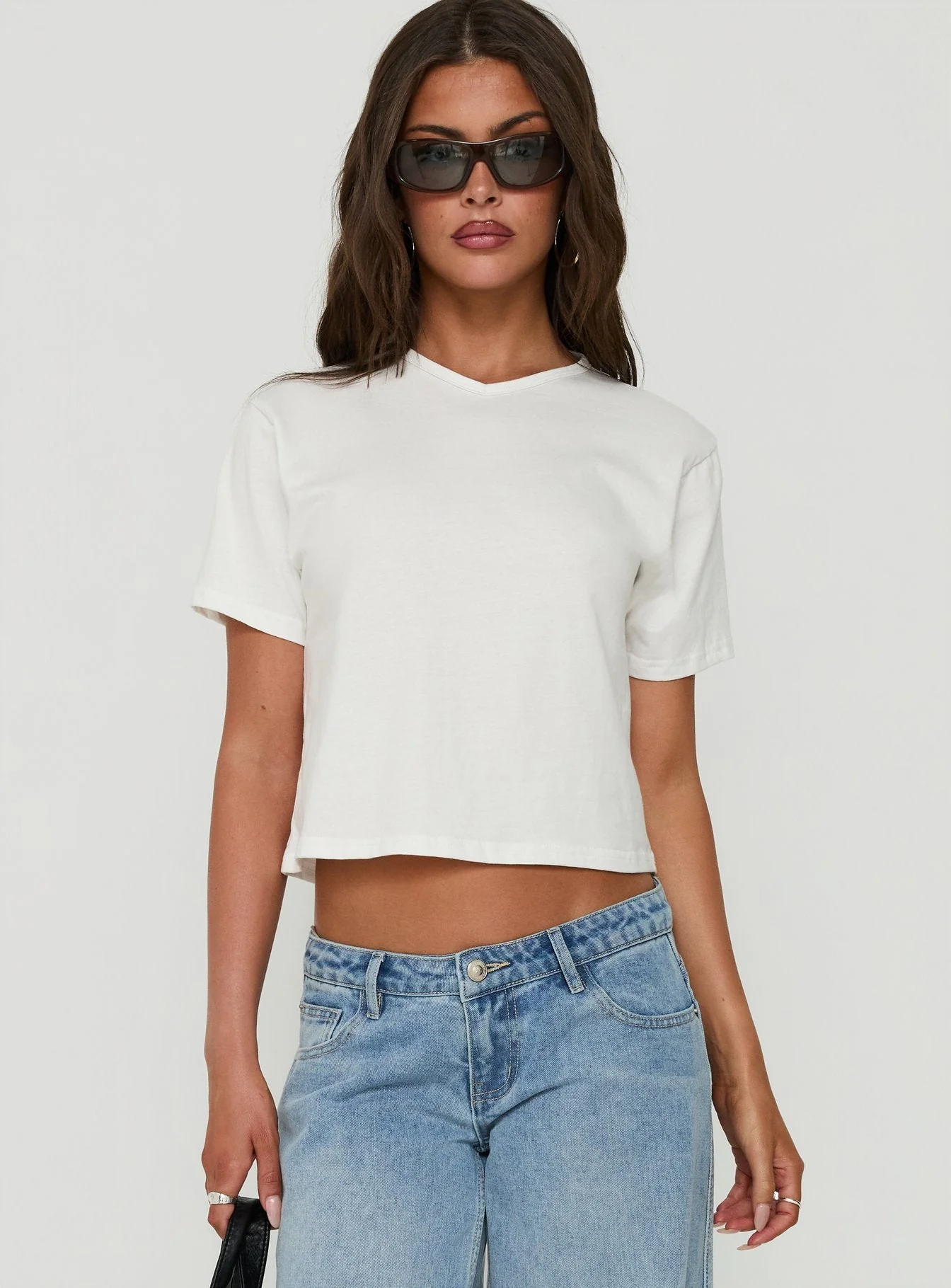 Dealia High V Boxy Tee White
