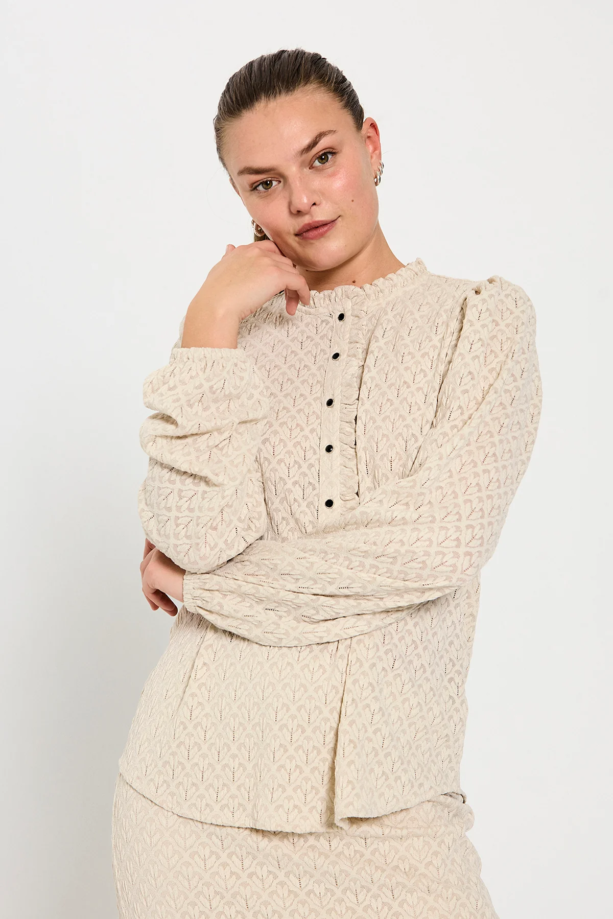 FQRIGGA - BLUSE MIT SPITZE - BEIGE