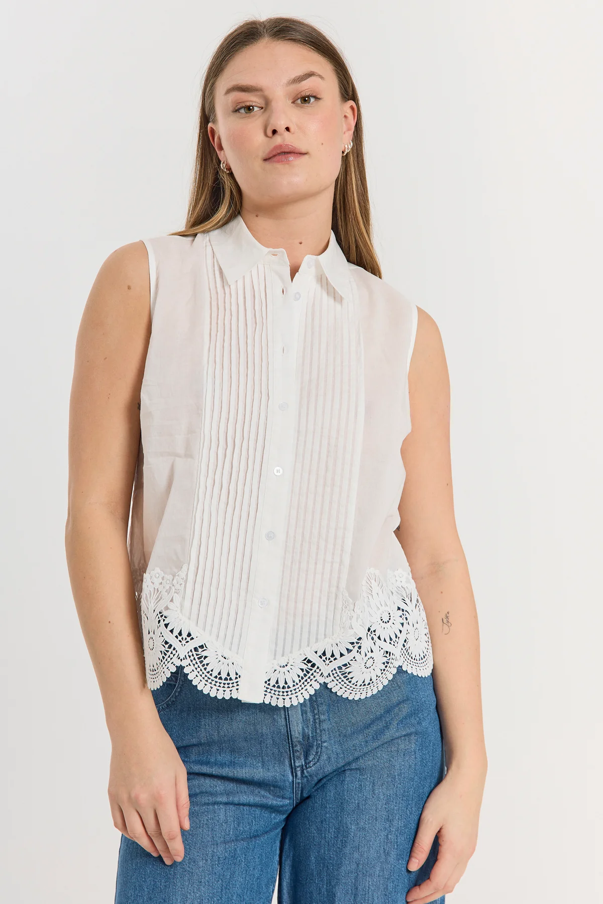 FQTIMA – BLUSE MIT SPITZE - WEISS