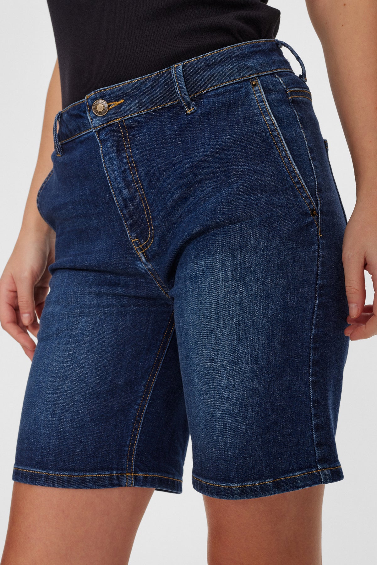 FQJANE - SHORTS - BLAU