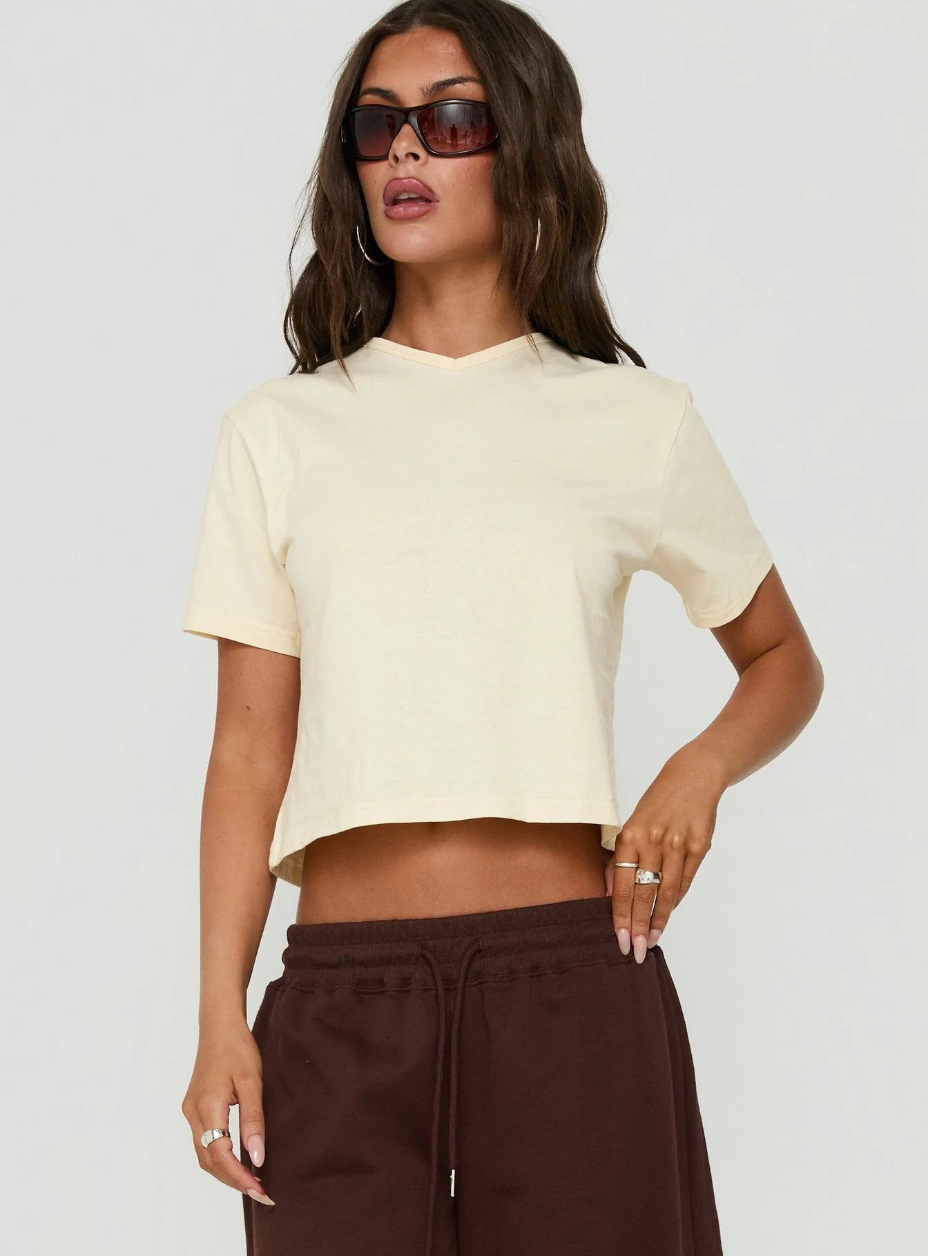 Dealia High V Boxy Tee Yellow