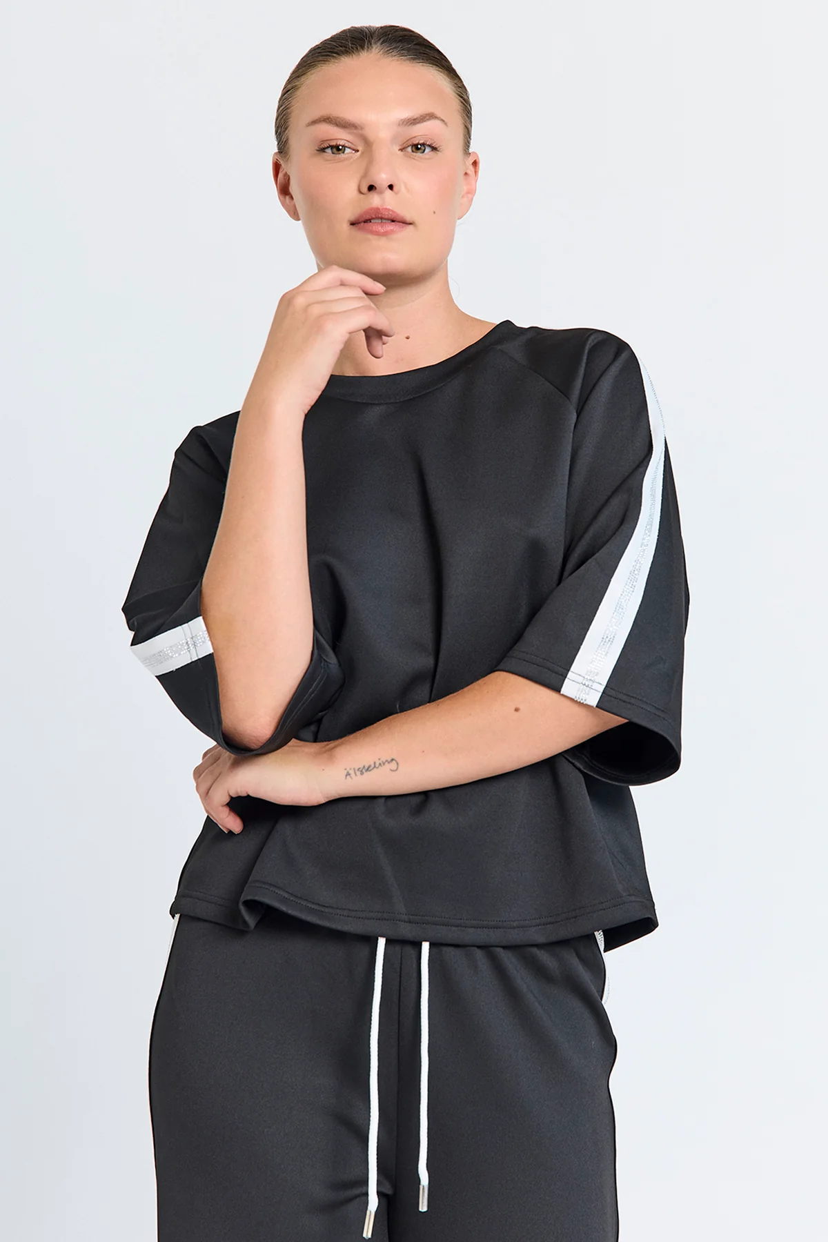 FQMALACY - PULLOVER - SCHWARZ