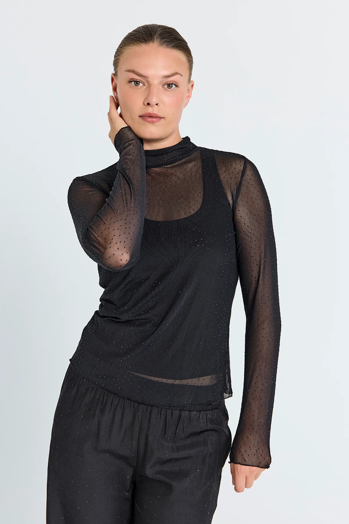FQISKA - BLUSE - SCHWARZ