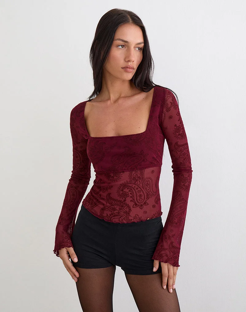Nafre Top in Flock Compact Paisley Wine