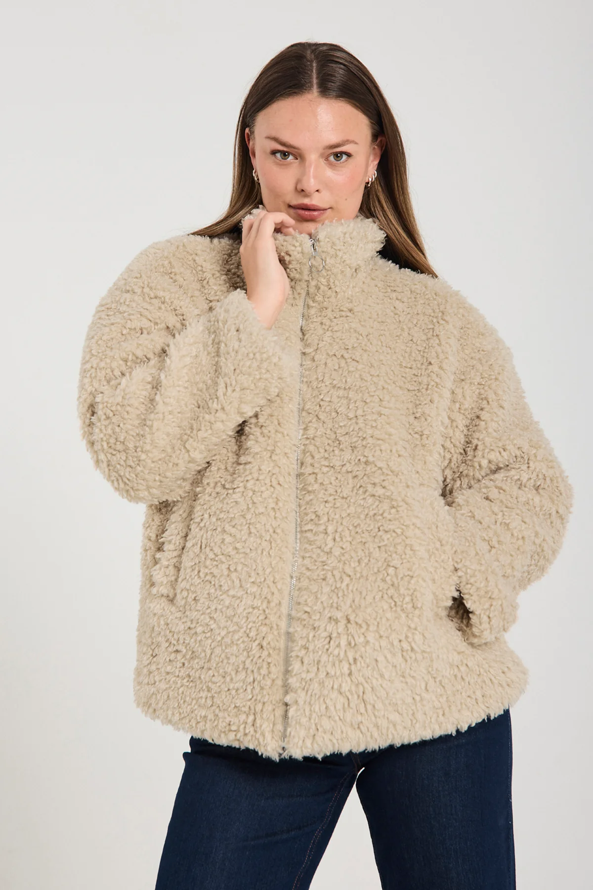 FQSLEEPY – KUNSTFELLJACKE - BEIGE