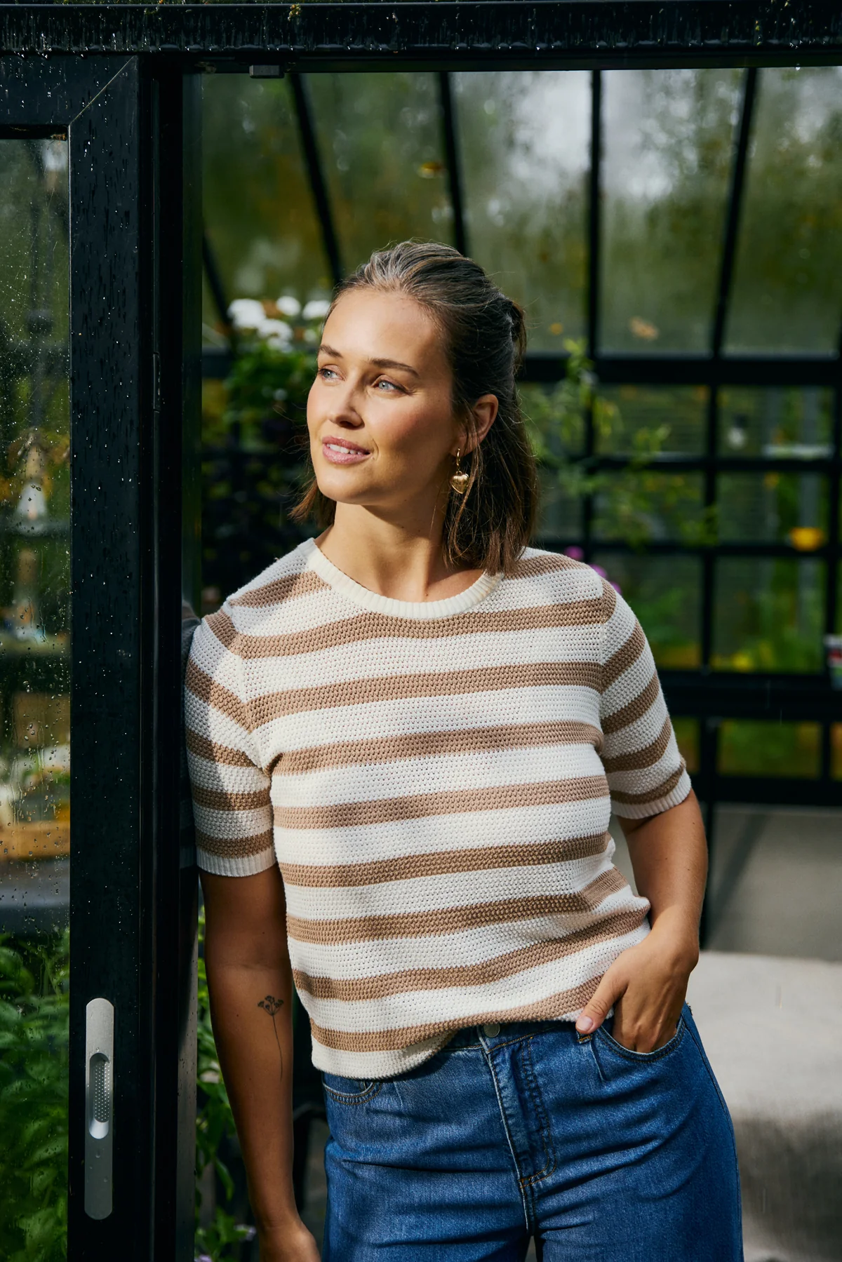 FQDODO – GESTREIFTER PULLOVER - WEISS UND BRAUN
