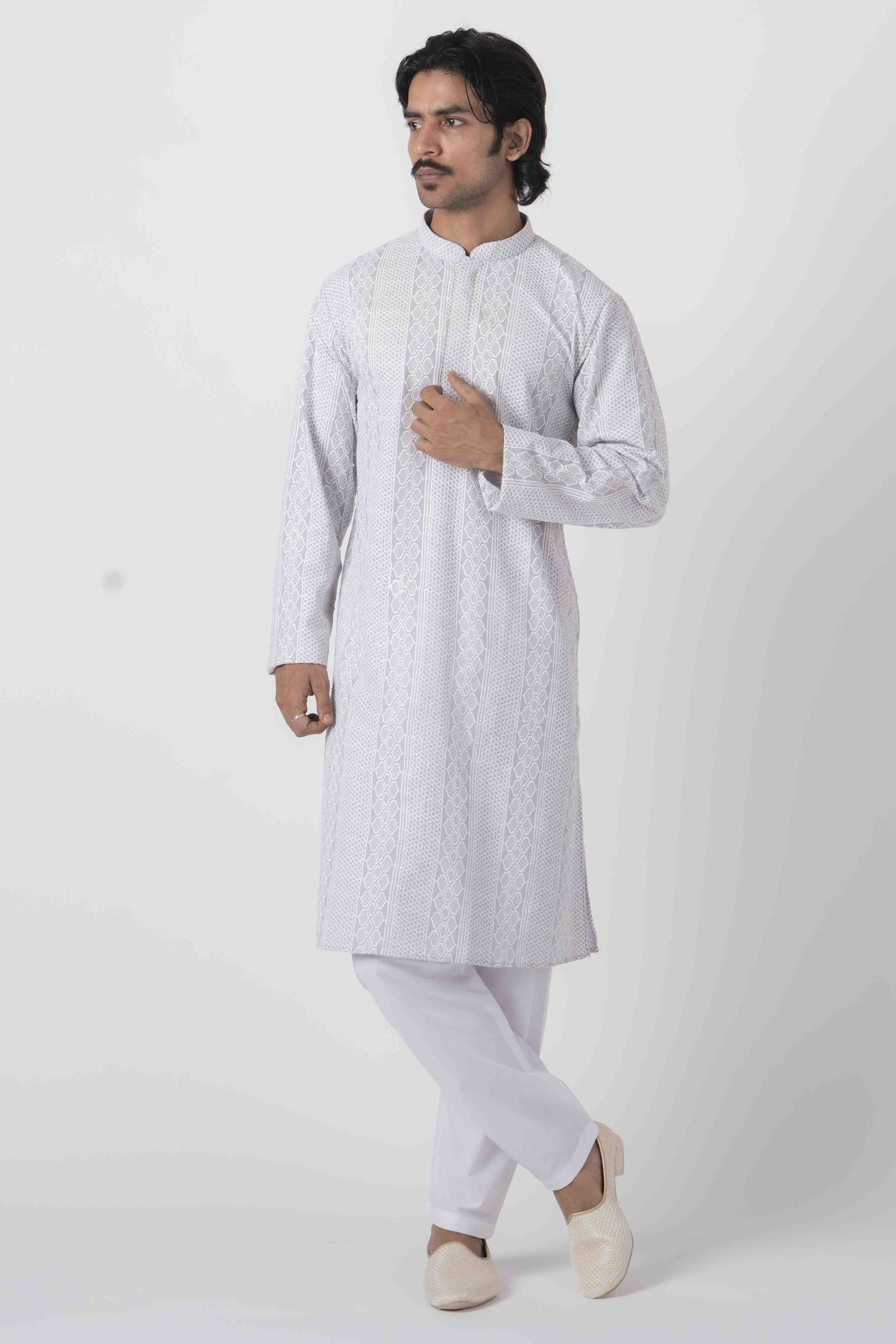 MLS CHIKANKARI KURTA PAJAMA