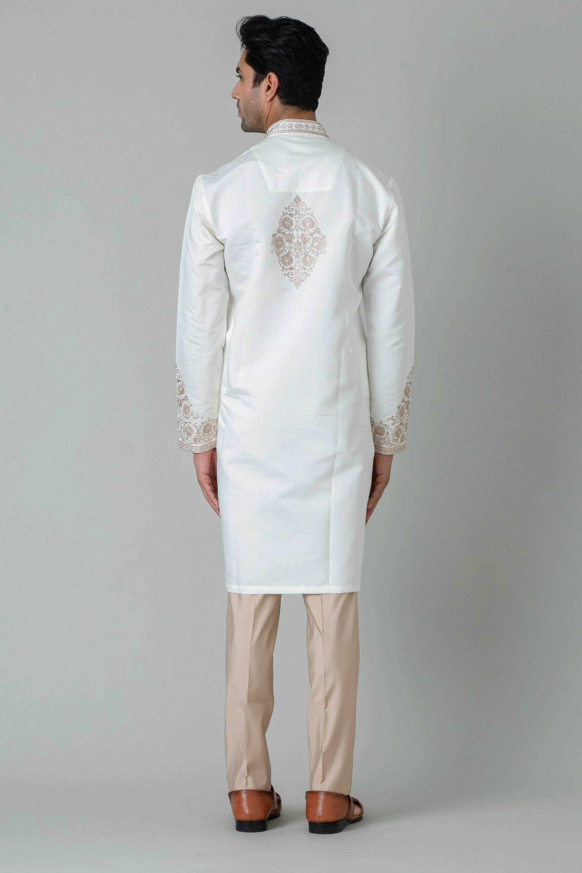 MLS EMBROIDERED KURTA PAJAMA