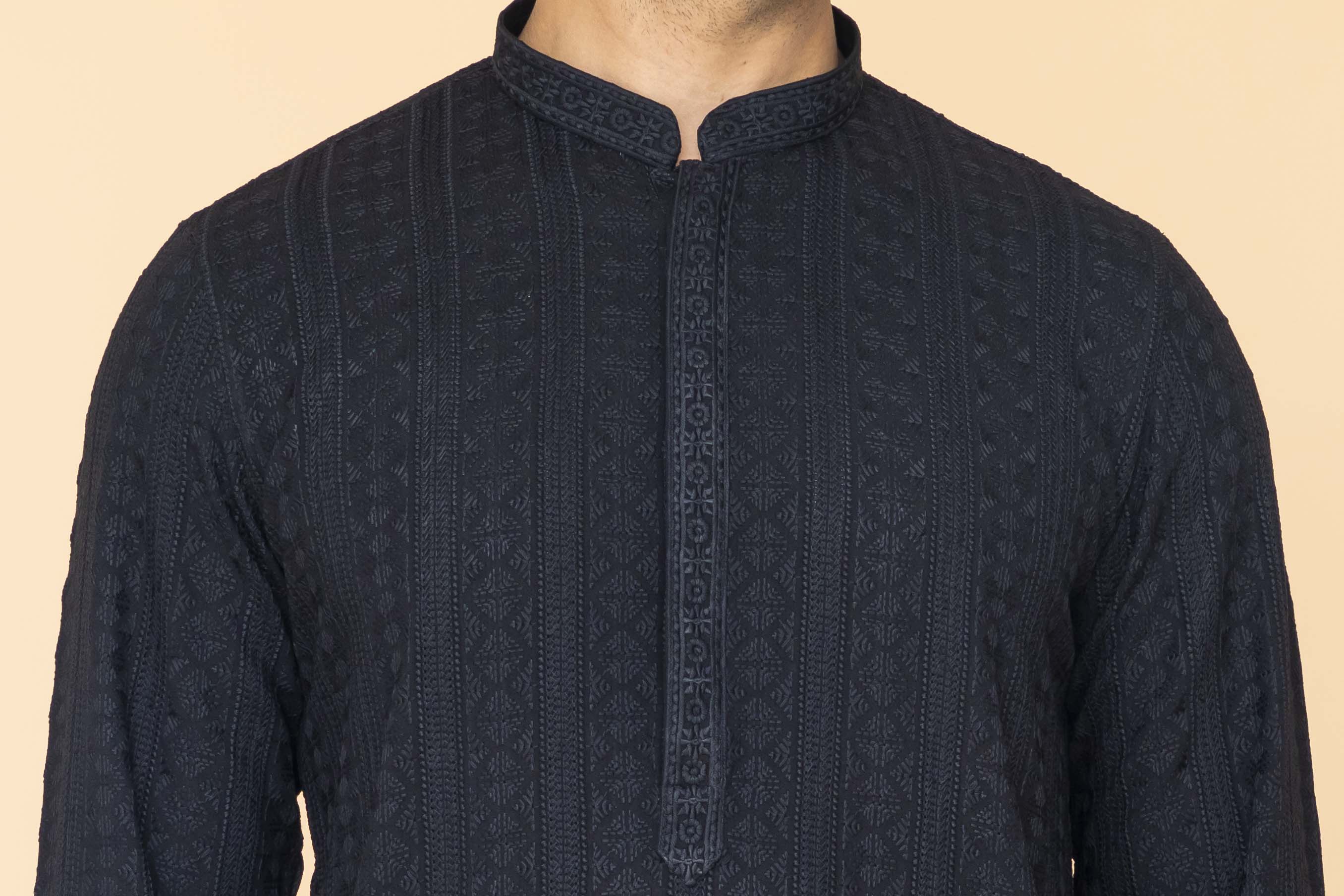 MLS CHIKANKARI KURTA PAJAMA