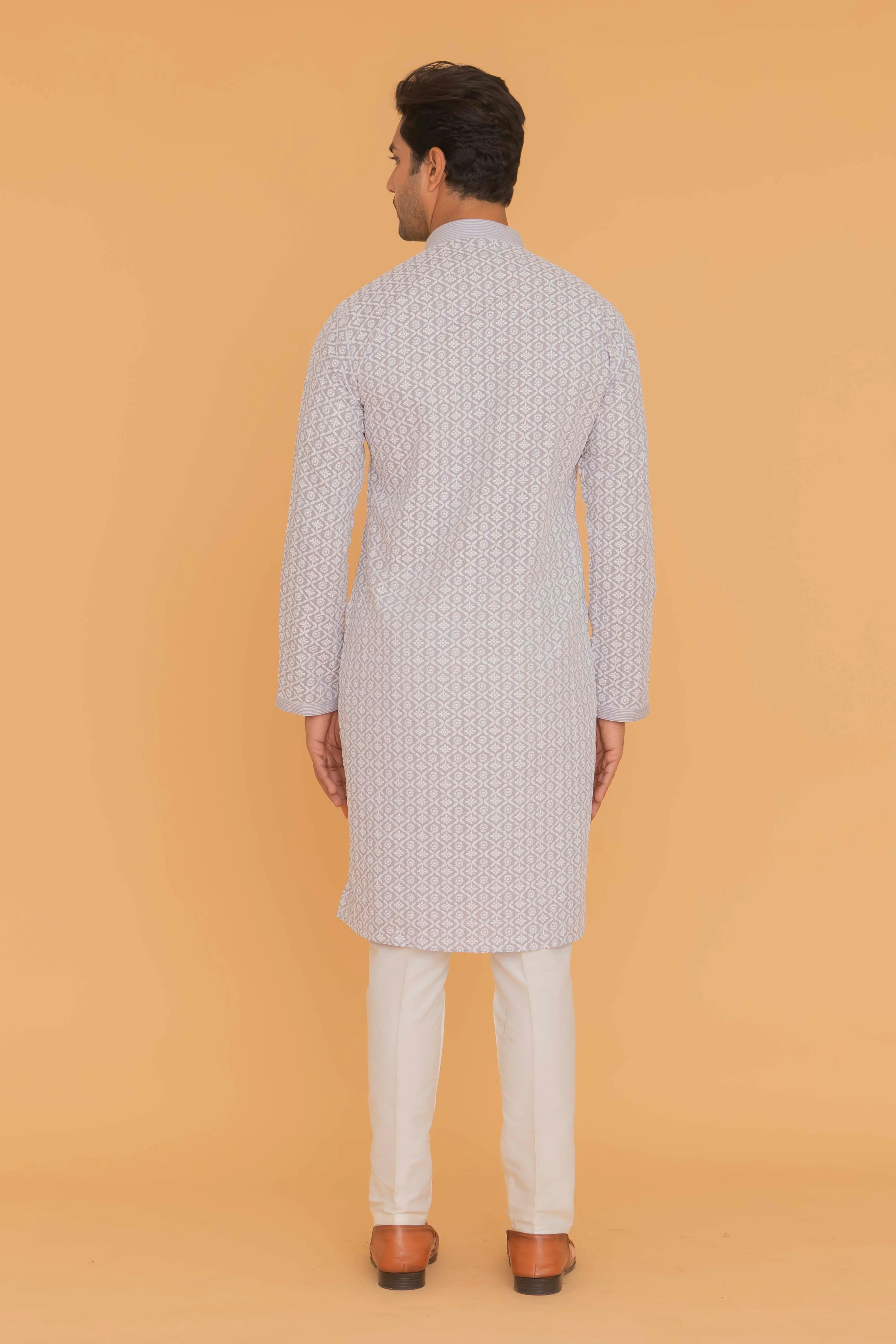 MLS CHIKANKARI KURTA PAJAMA