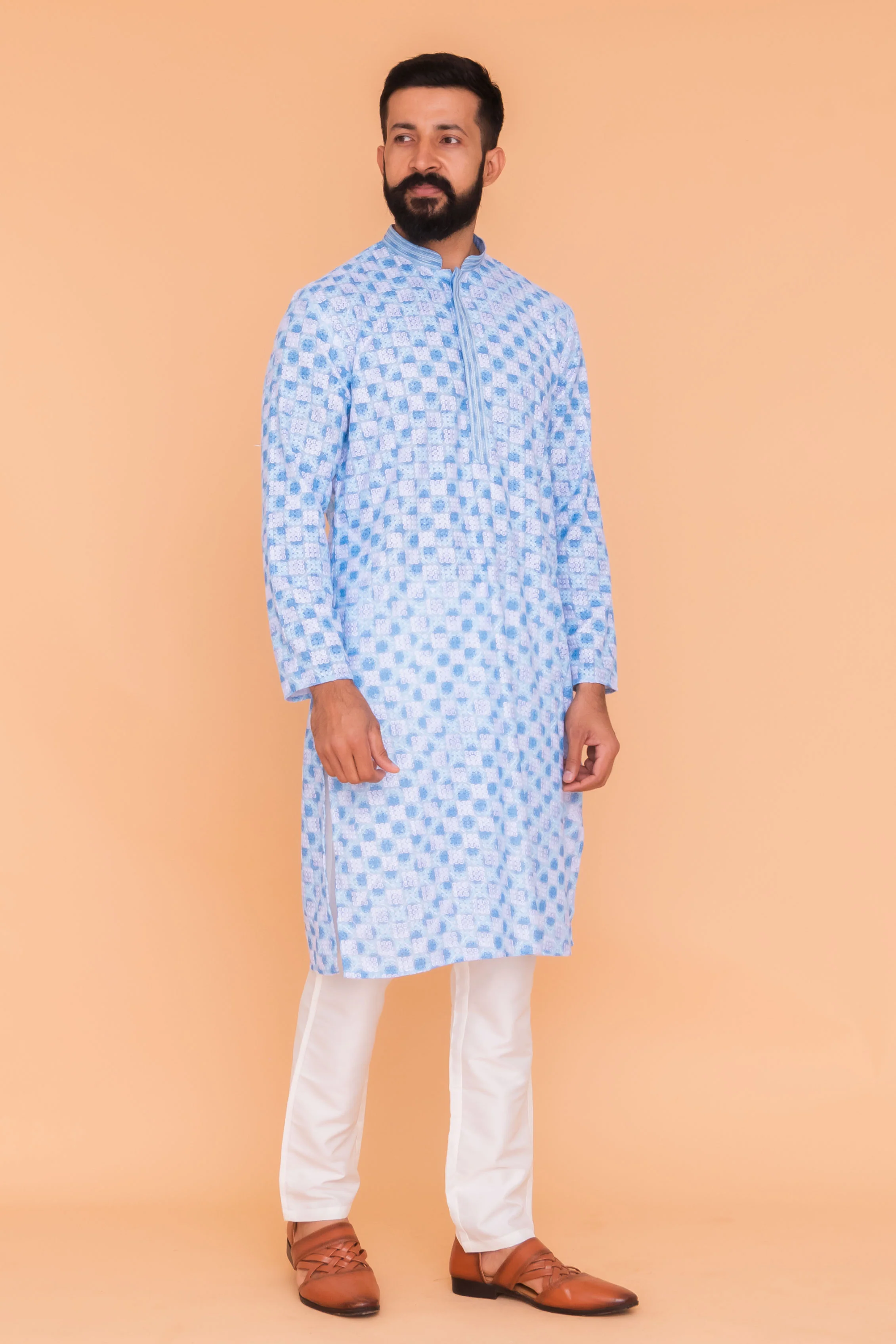 MLS CHIKANKARI KURTA PAJAMA