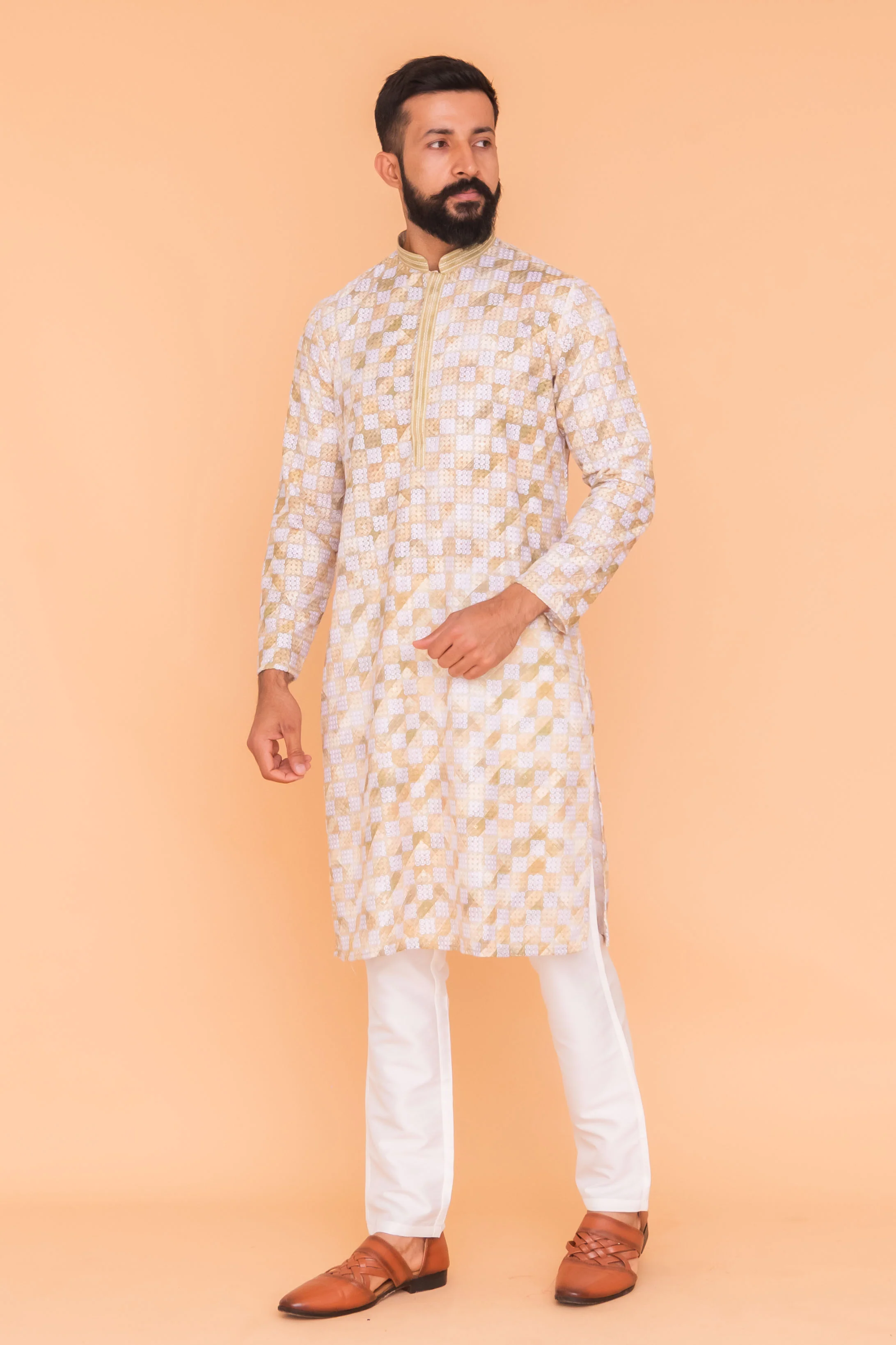 MLS CHIKANKARI KURTA PAJAMA