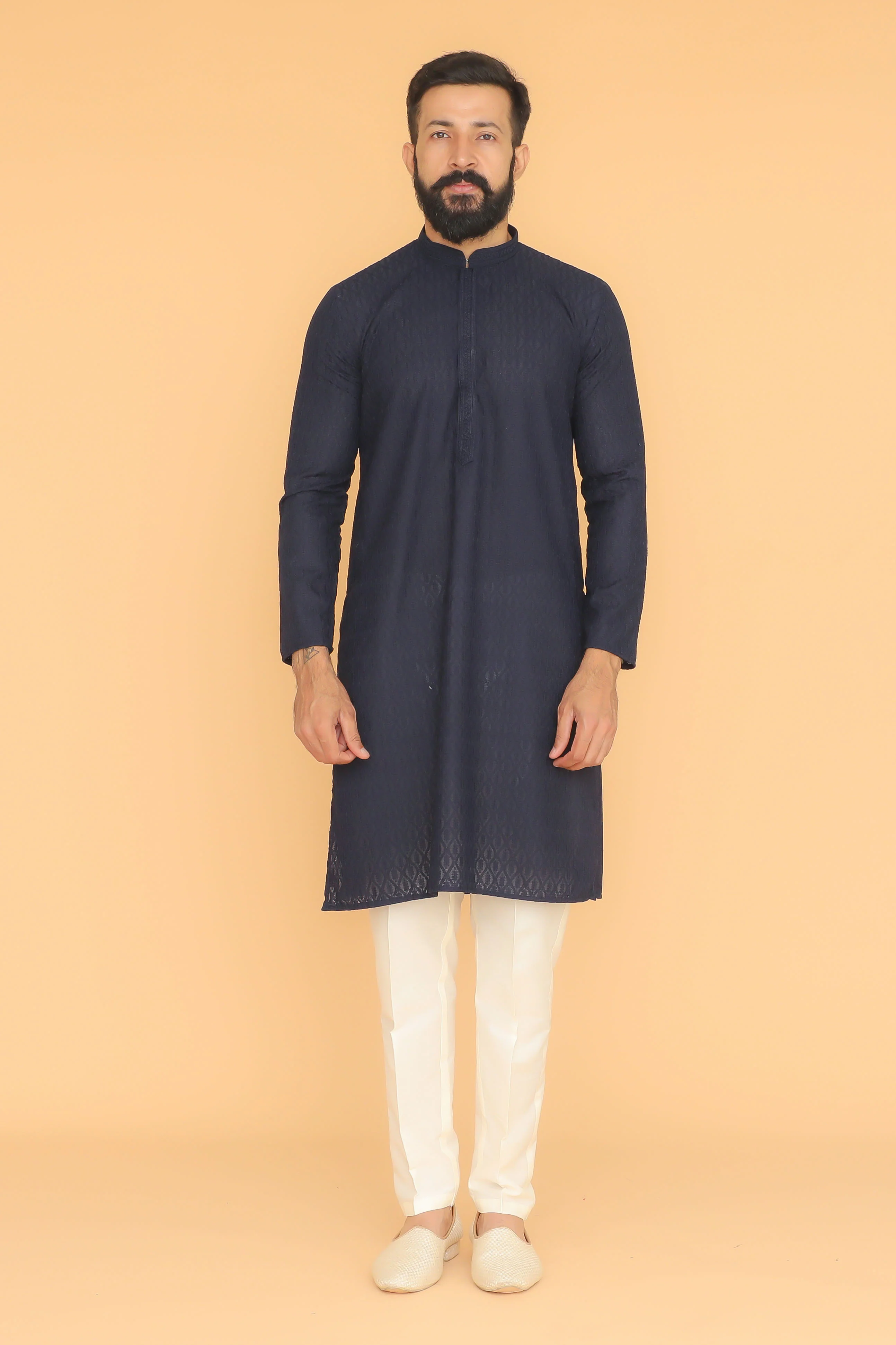 MLS CHIKANKARI KURTA PAJAMA