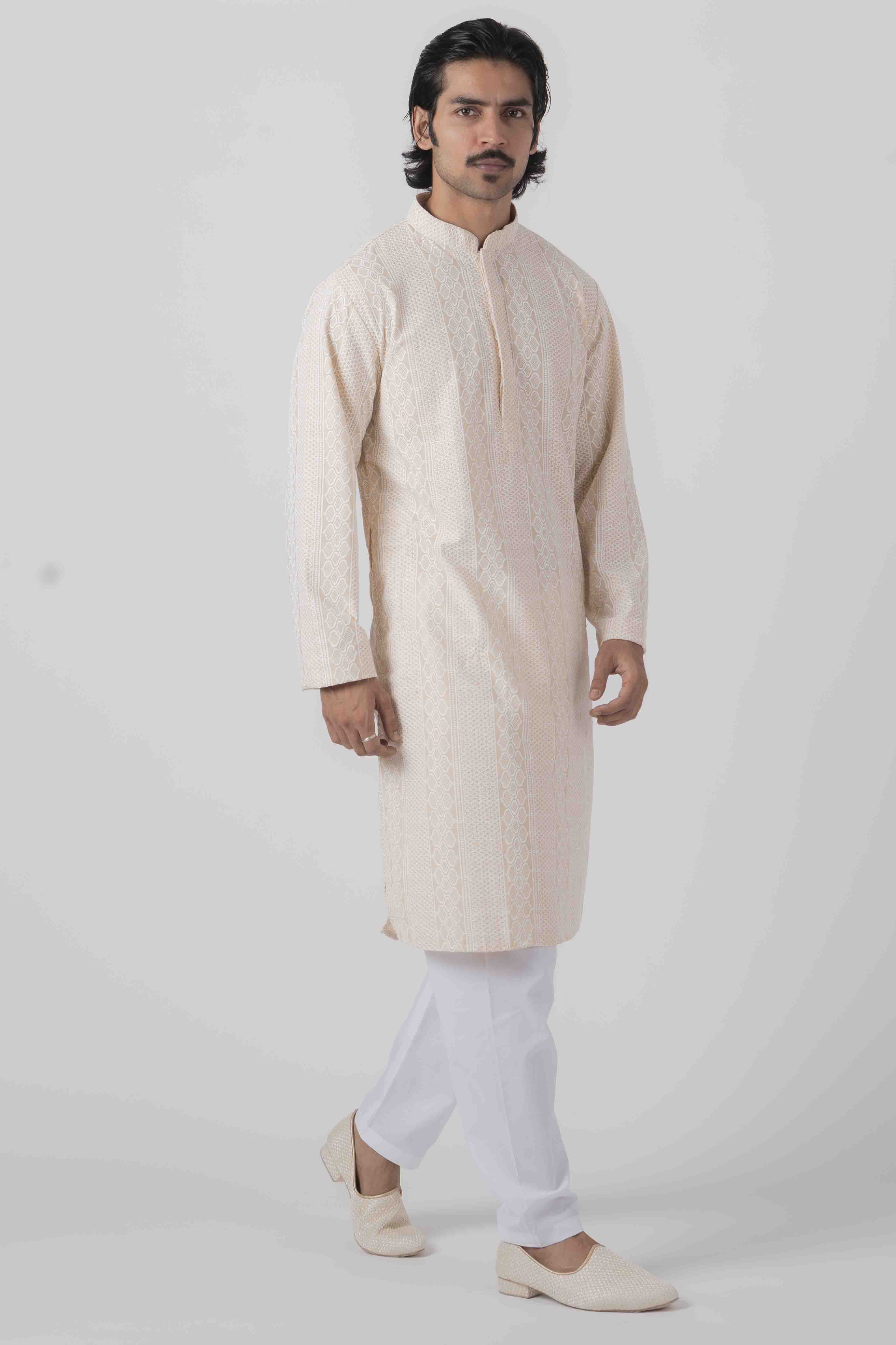 MLS CHIKANKARI KURTA PAJAMA