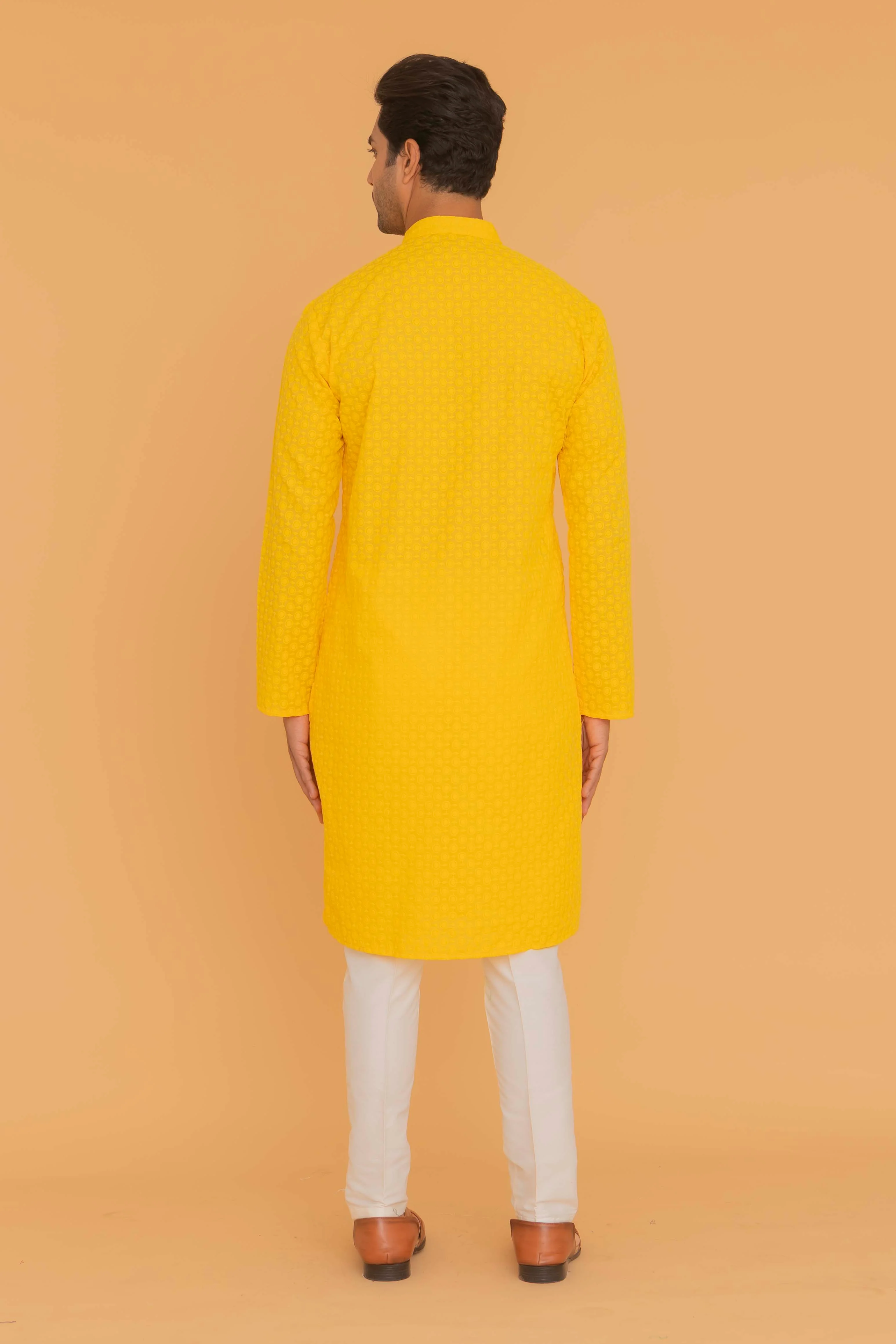 MLS CHIKANKARI KURTA PAJAMA