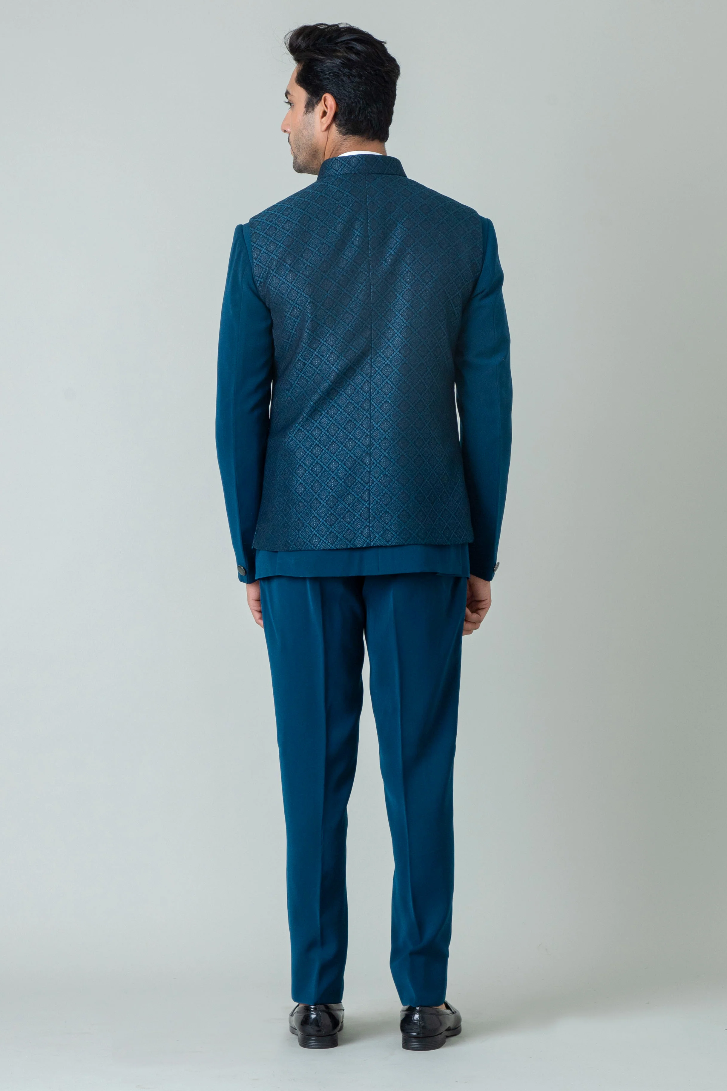 MLS  JODHPURI SUIT 3PCS