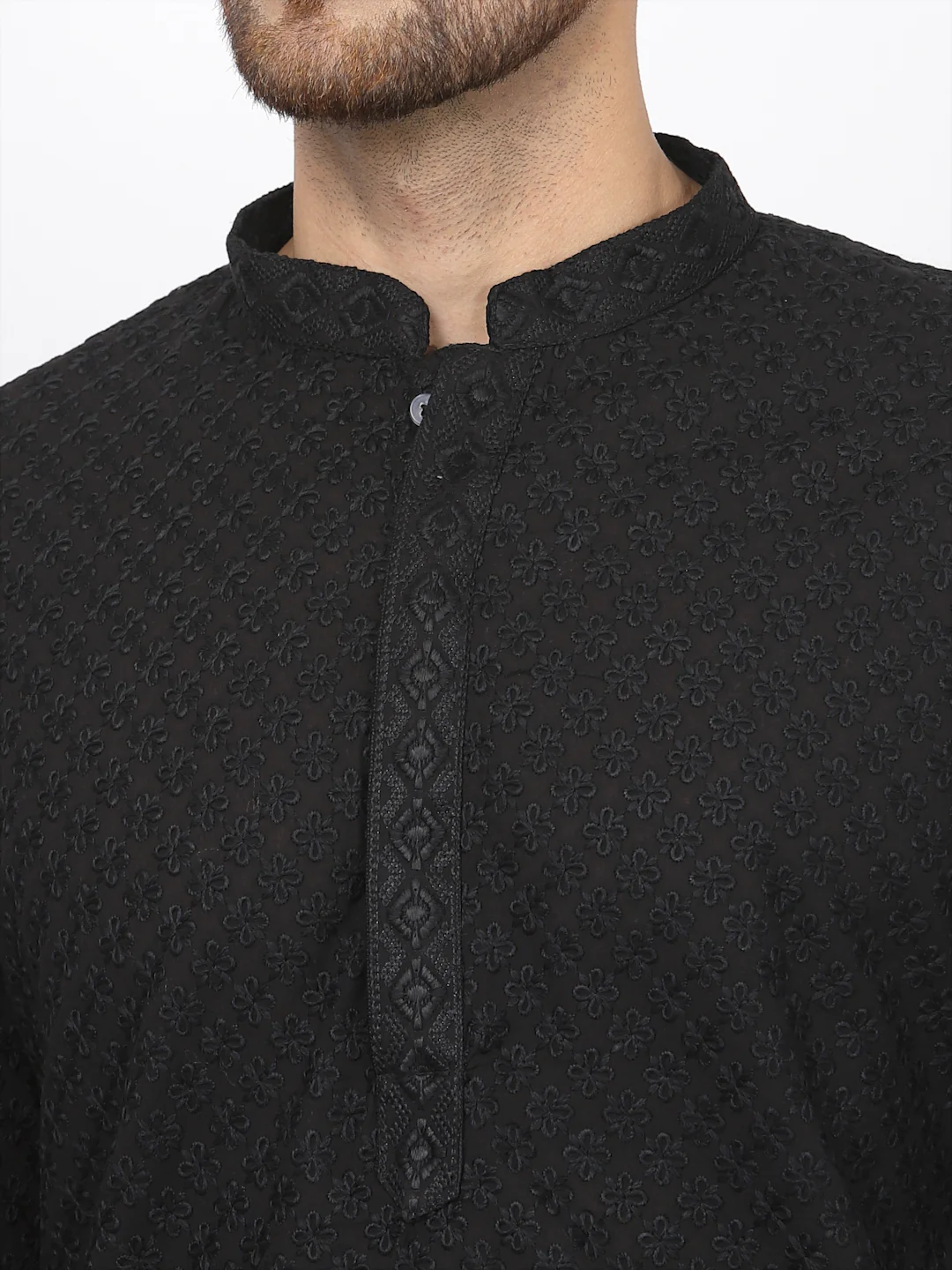 MLS CHIKANKARI KURTA PAJAMA