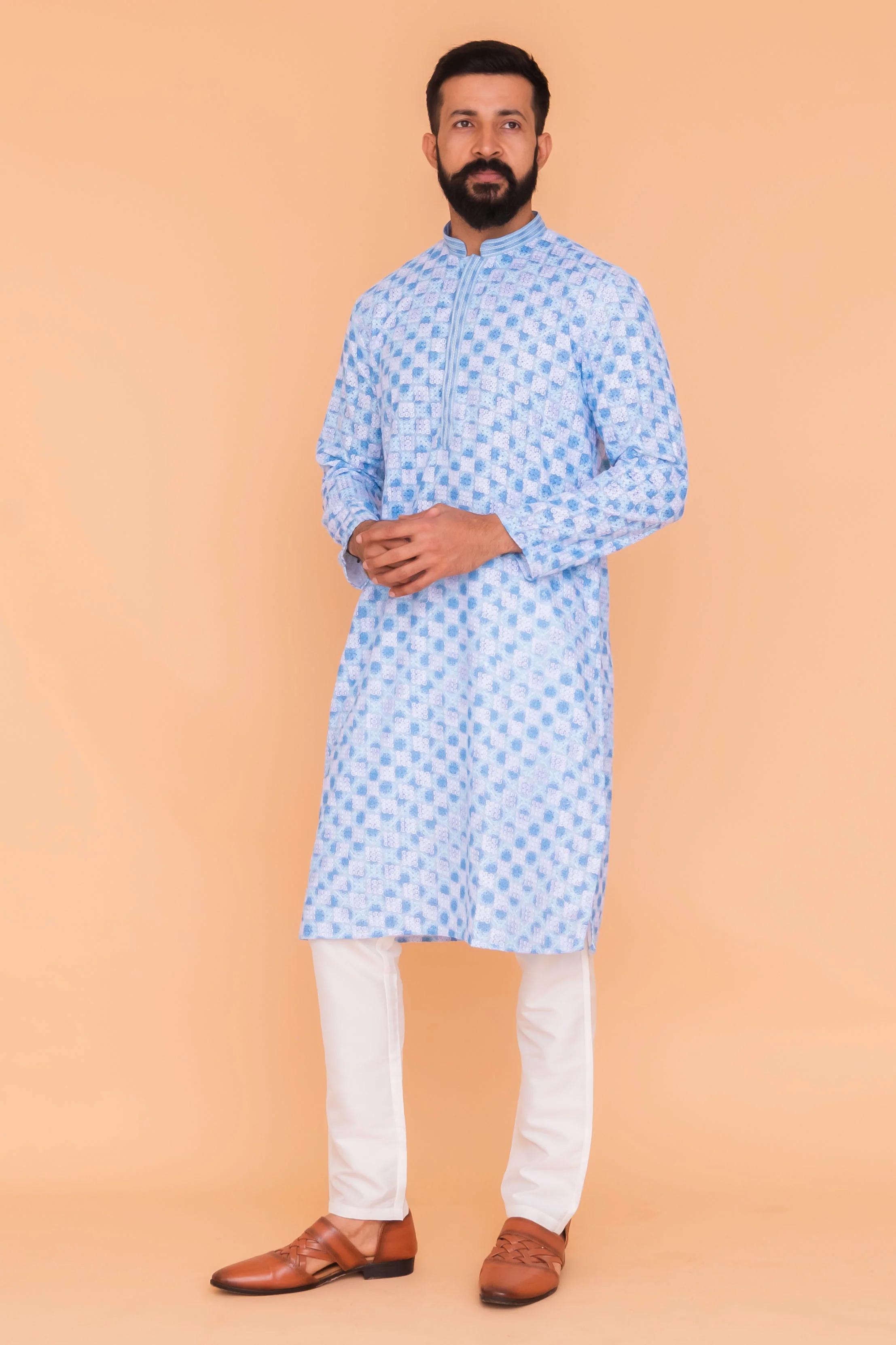 MLS CHIKANKARI KURTA PAJAMA