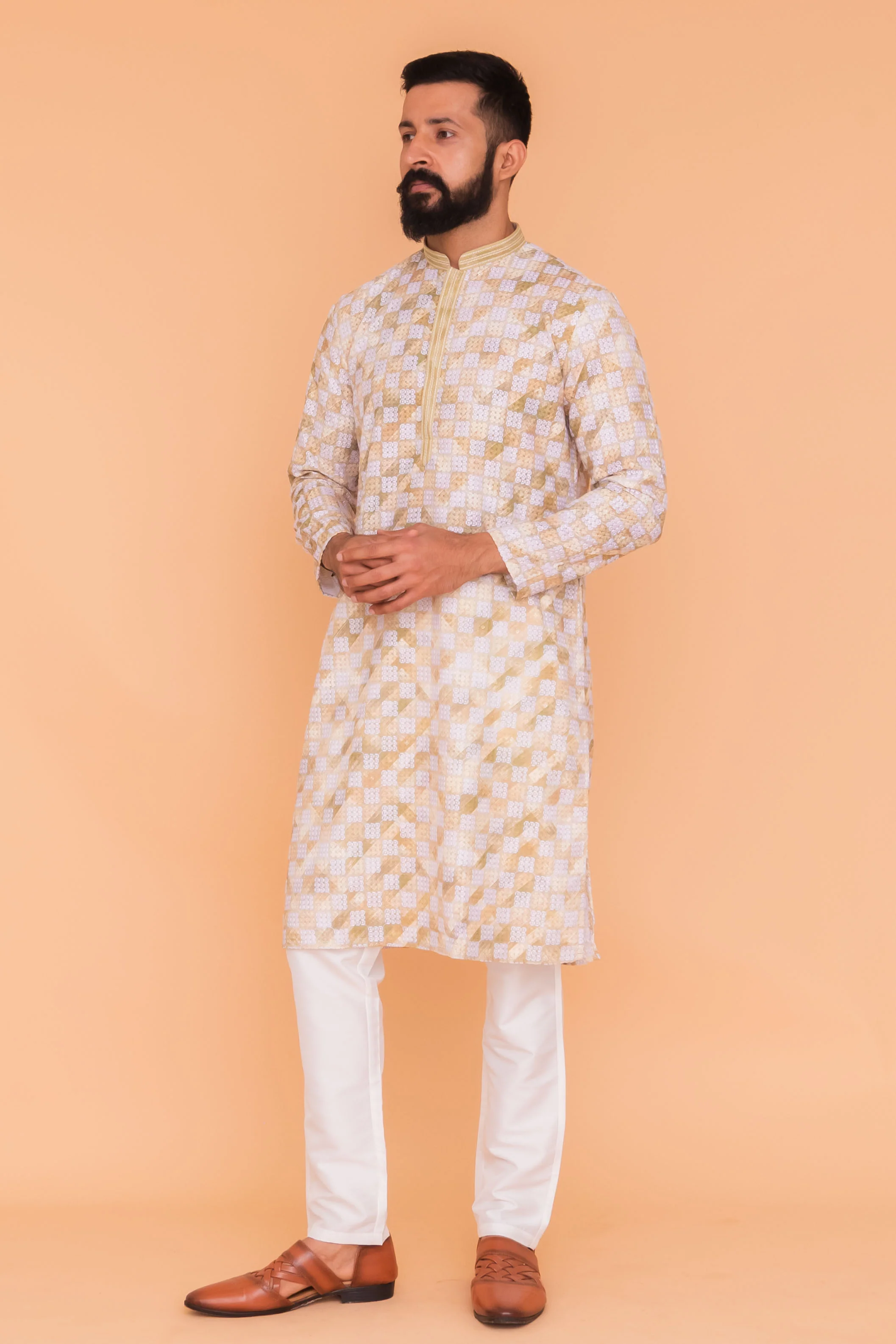MLS CHIKANKARI KURTA PAJAMA