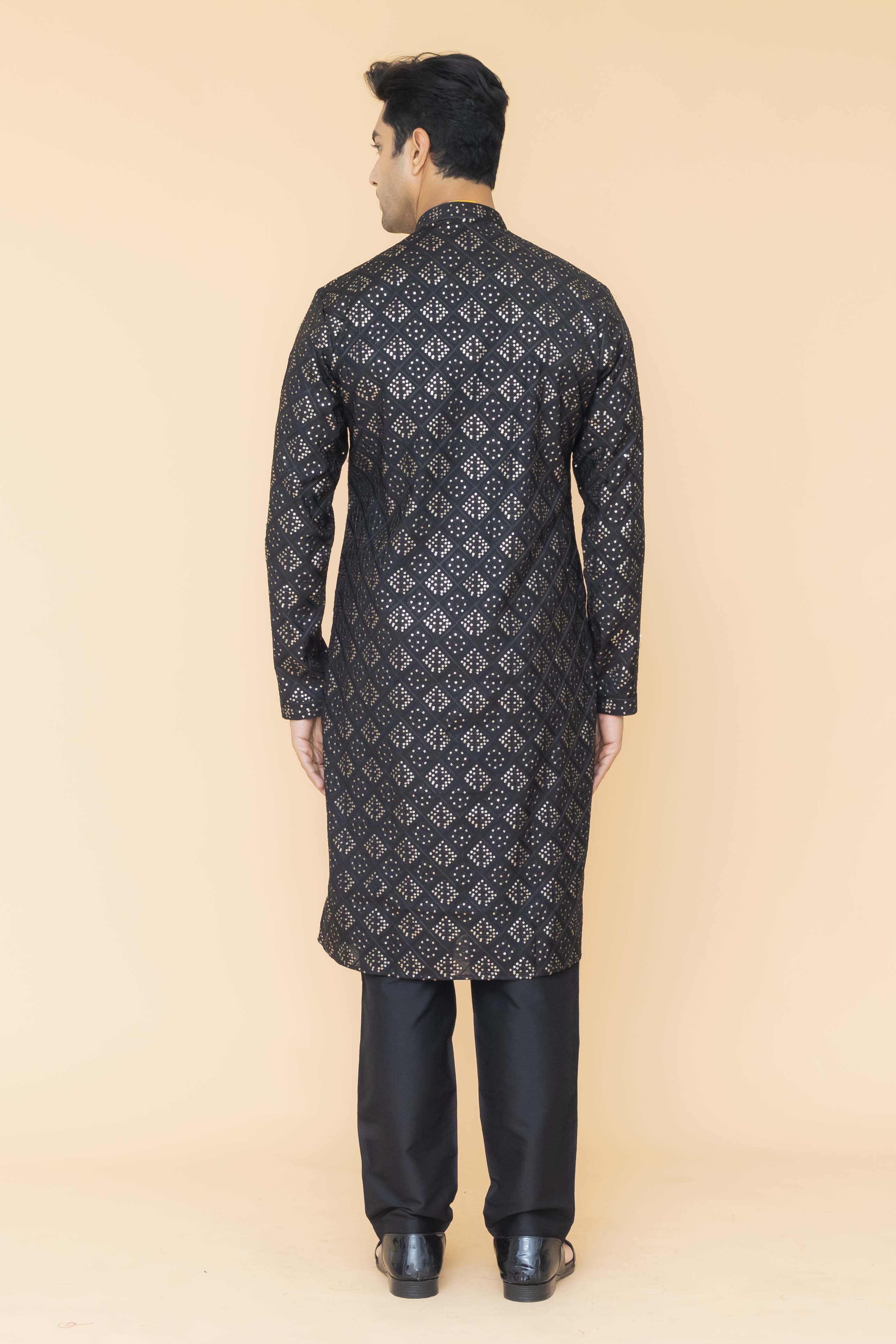 MLS EMBROIDERED KURTA PAJAMA