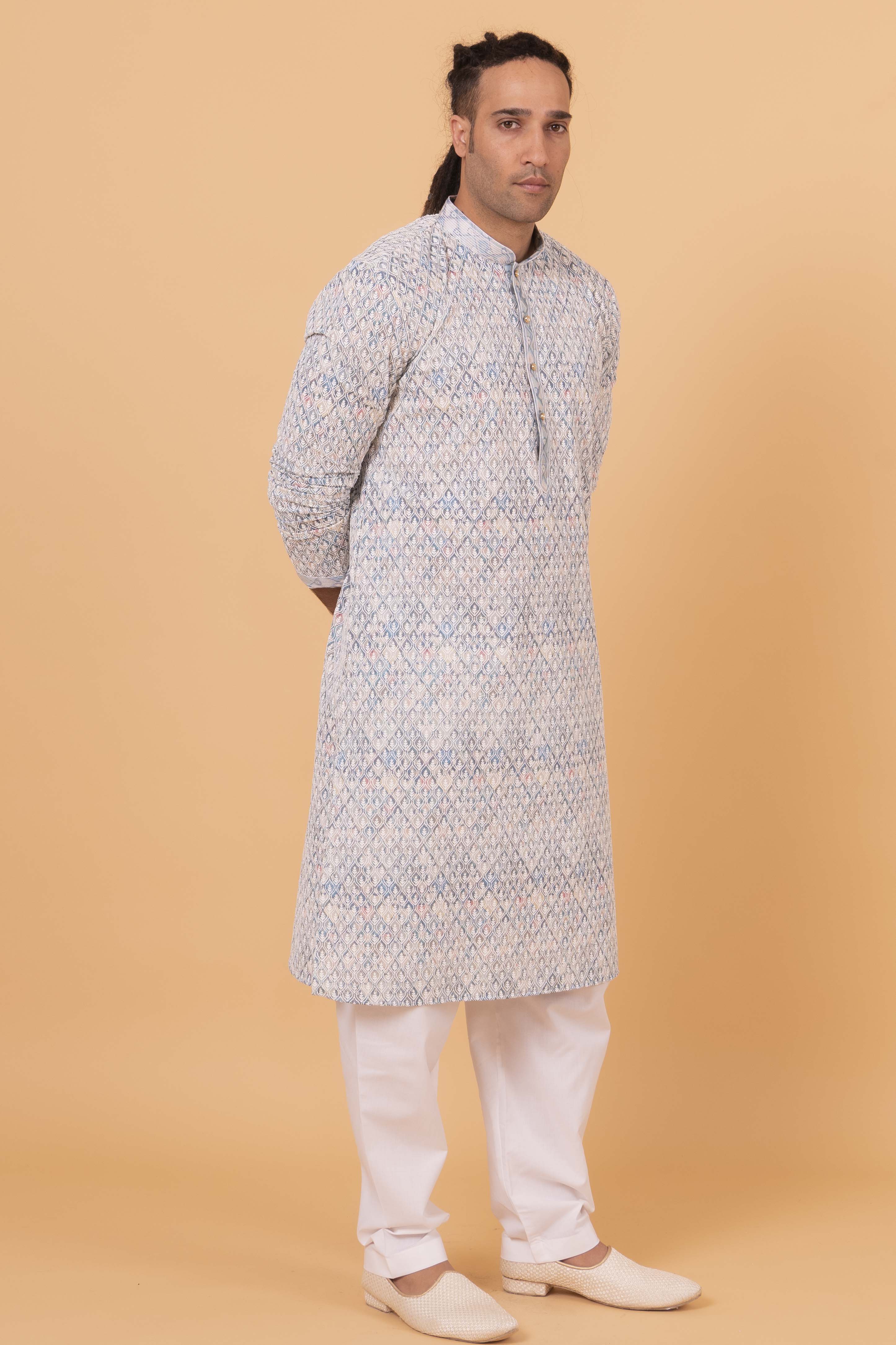 MLS CHIKANKARI KURTA PAJAMA