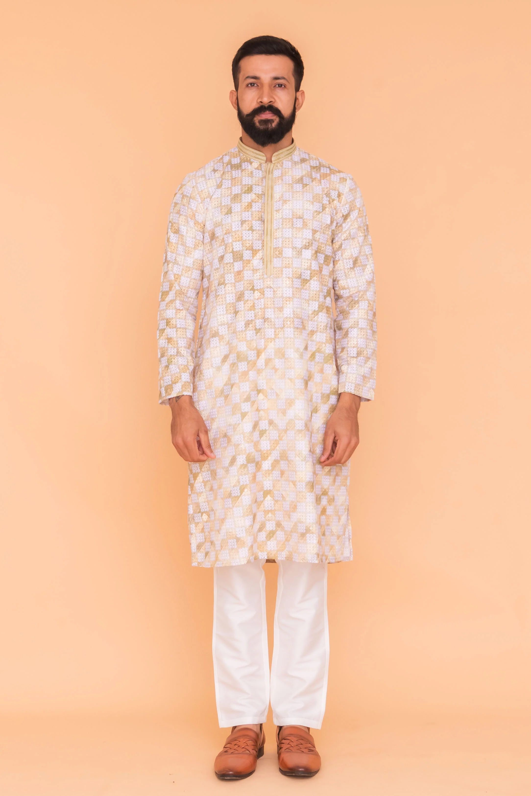 MLS CHIKANKARI KURTA PAJAMA