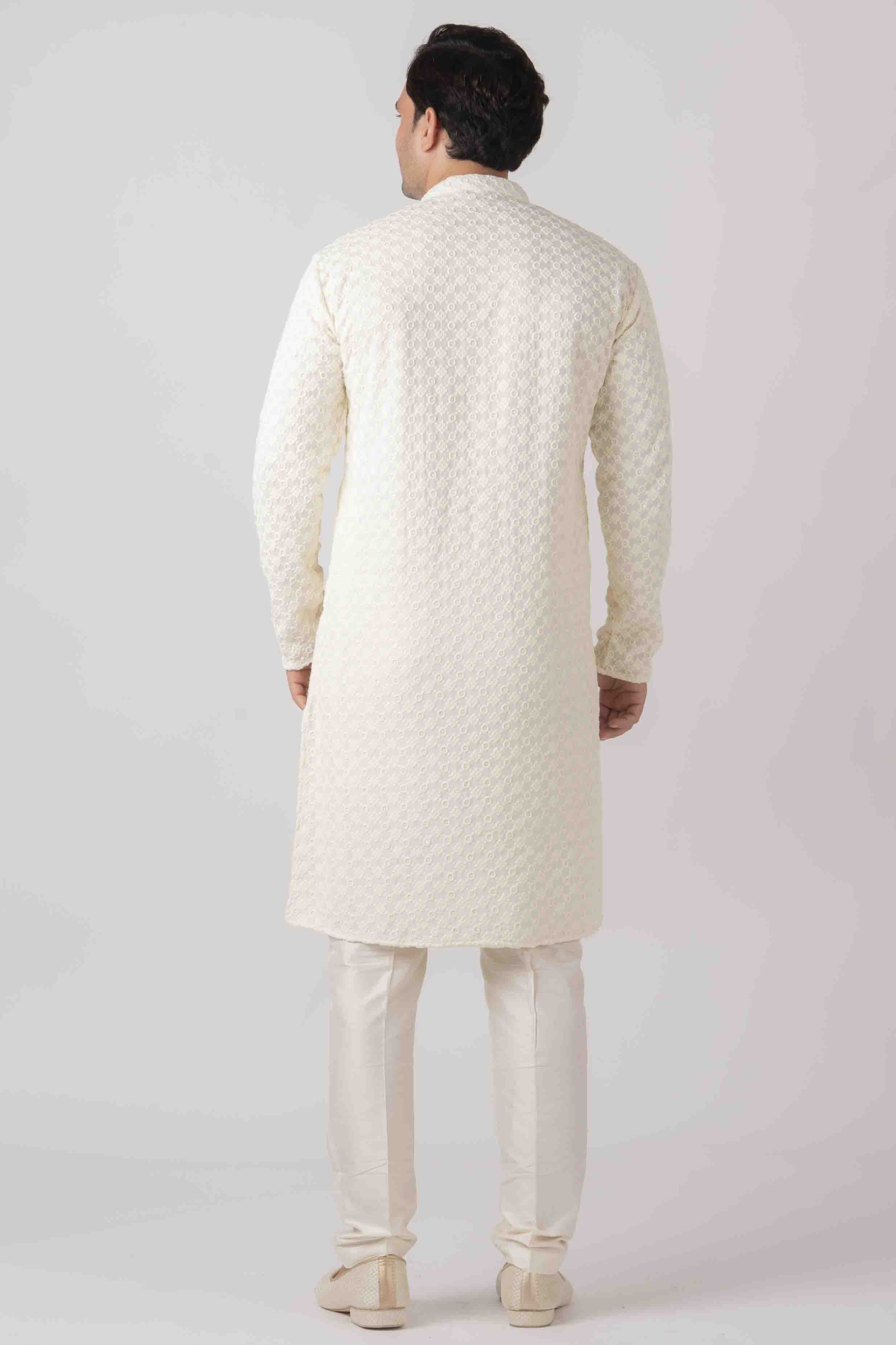 MLS CHIKANKARI KURTA PAJAMA