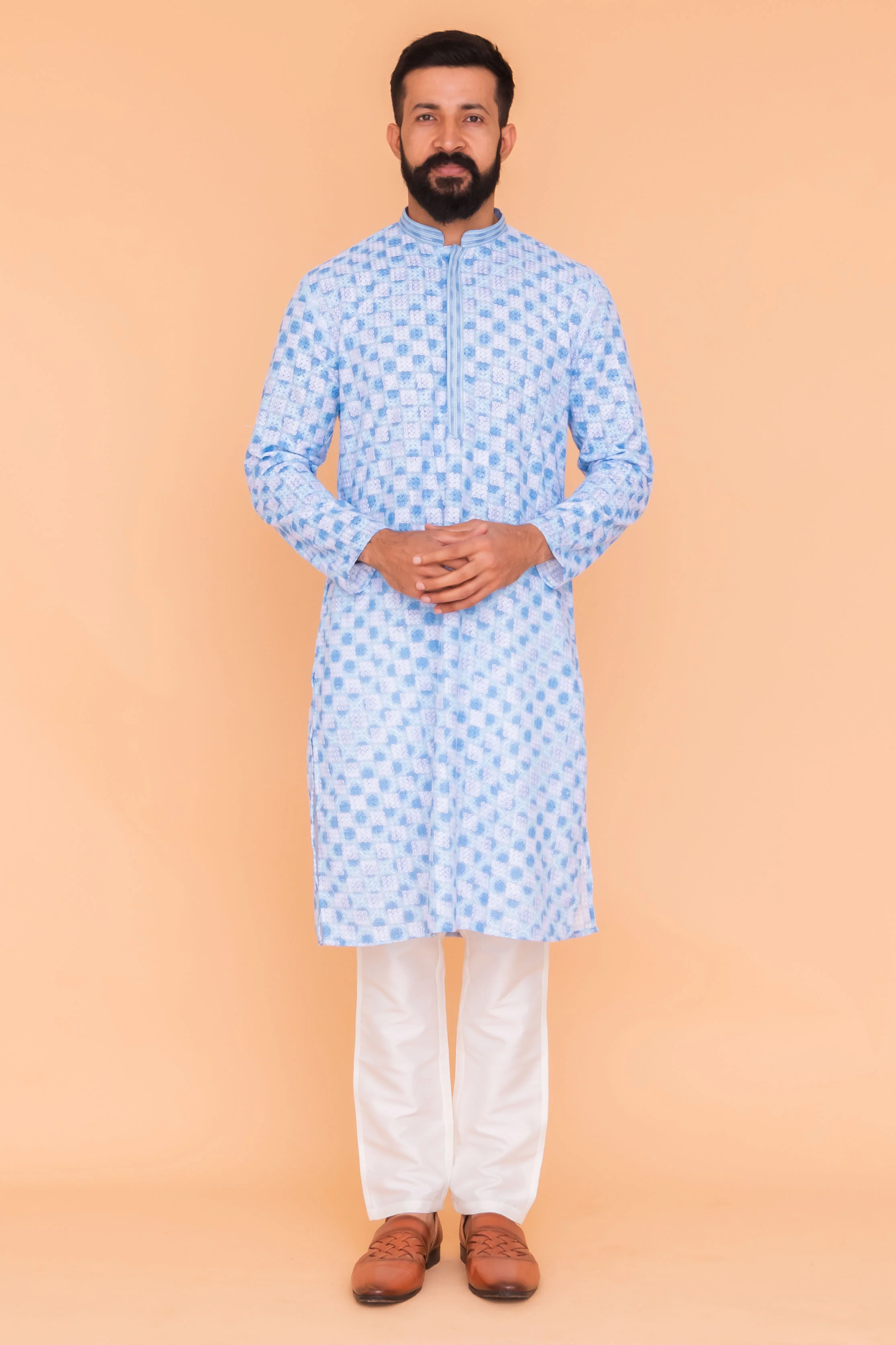 MLS CHIKANKARI KURTA PAJAMA