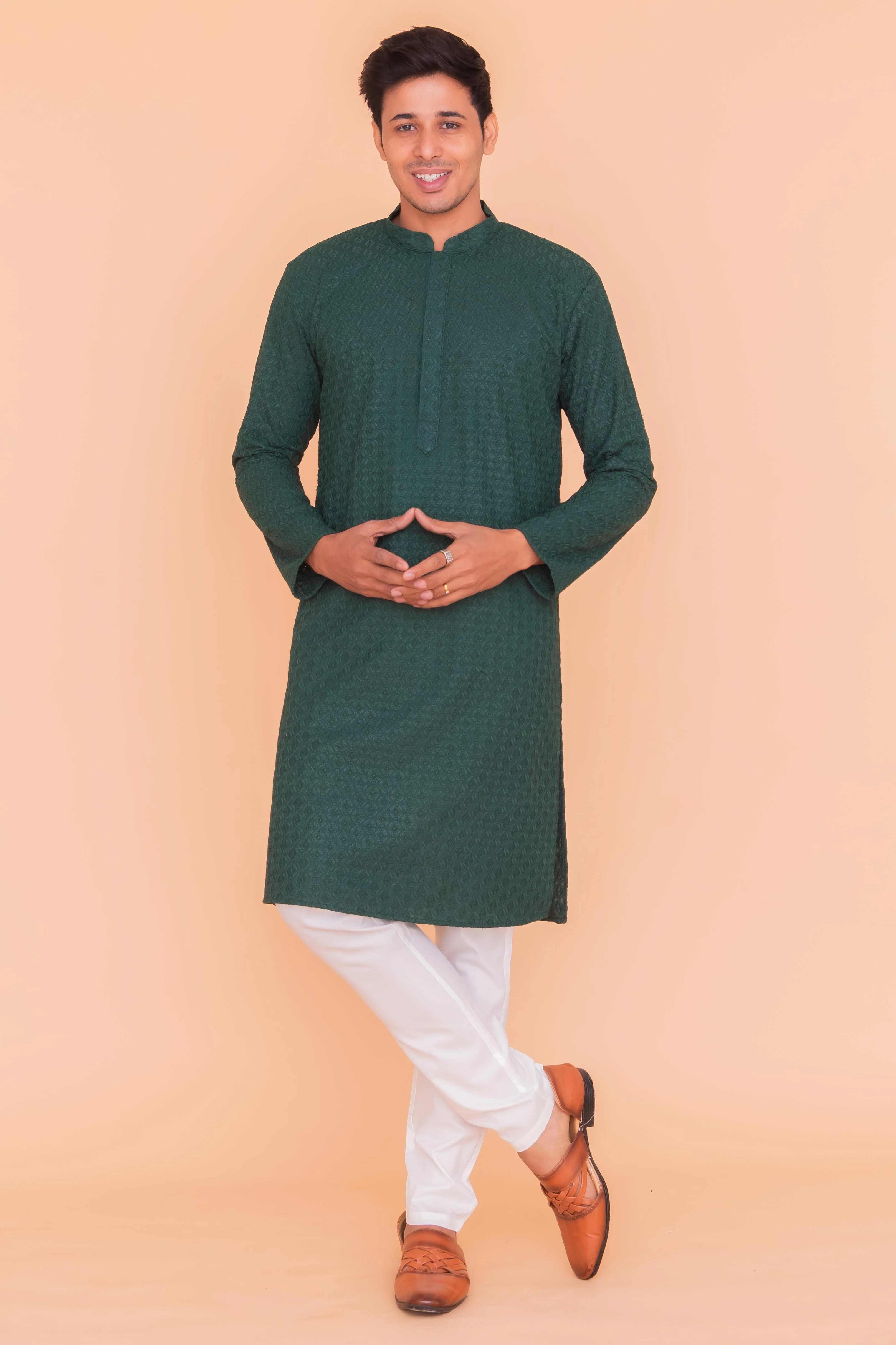 MLS CHIKANKARI KURTA PAJAMA