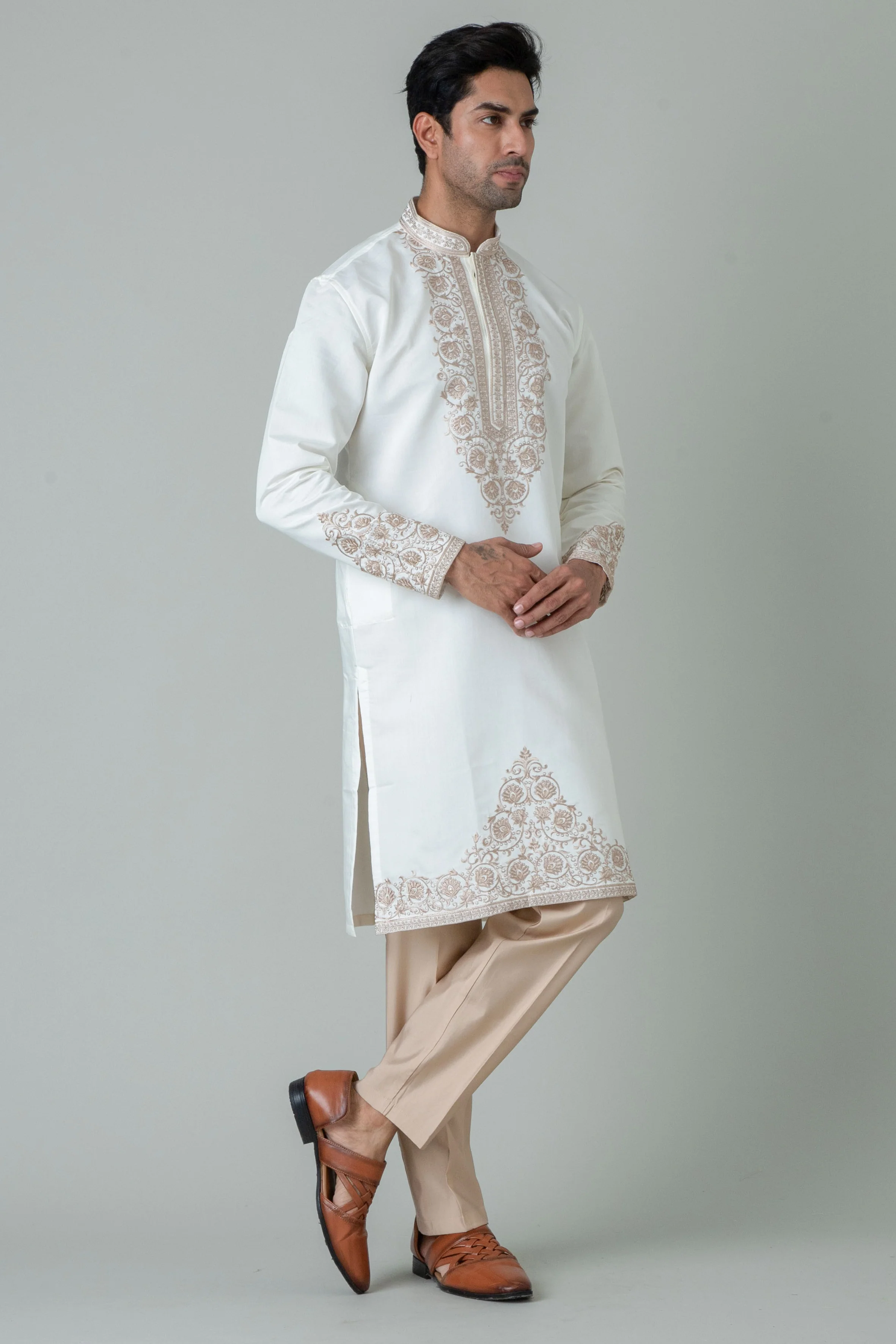 MLS EMBROIDERED KURTA PAJAMA