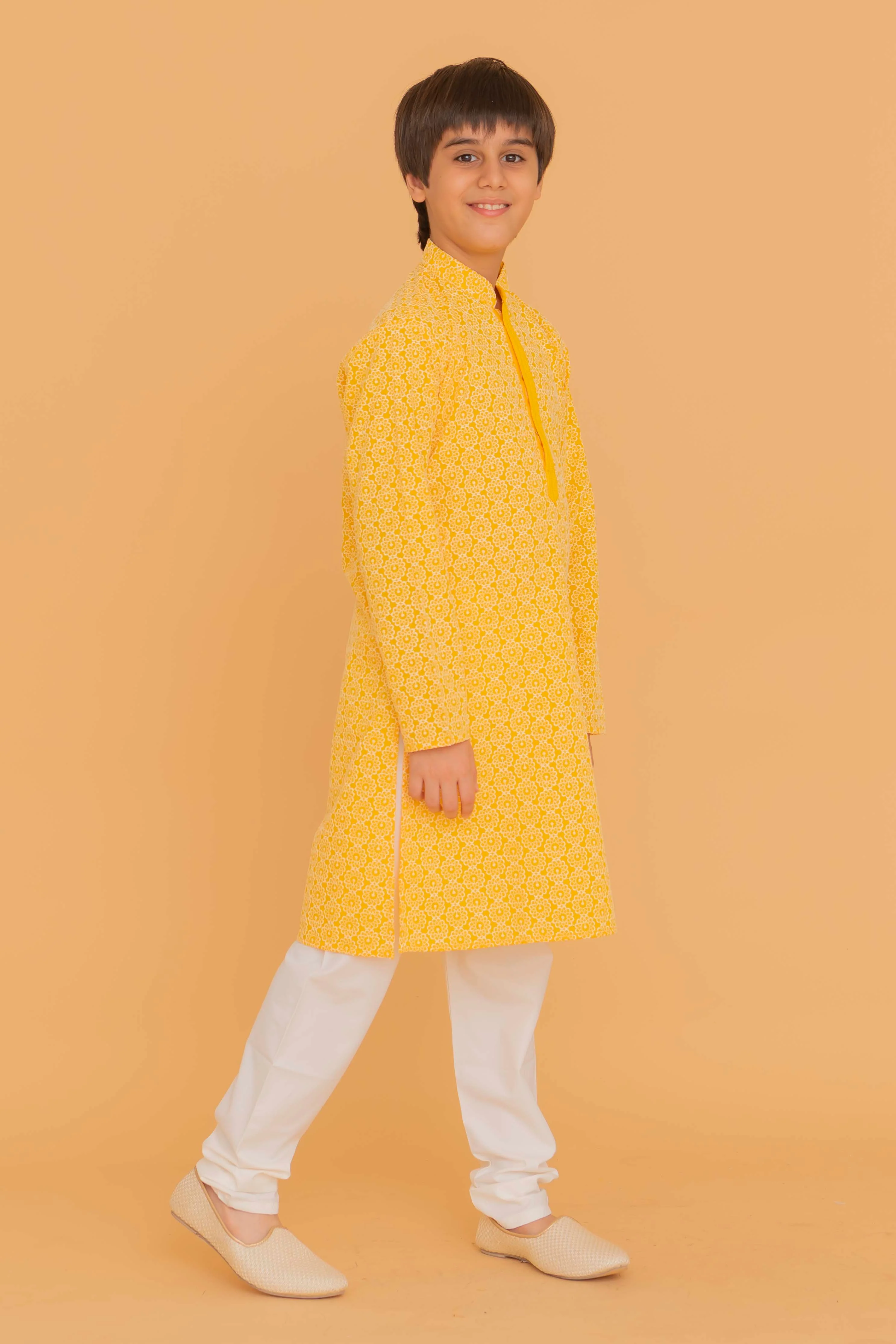 MLS KIDS CHIKANKARI KURTA PAJAMA