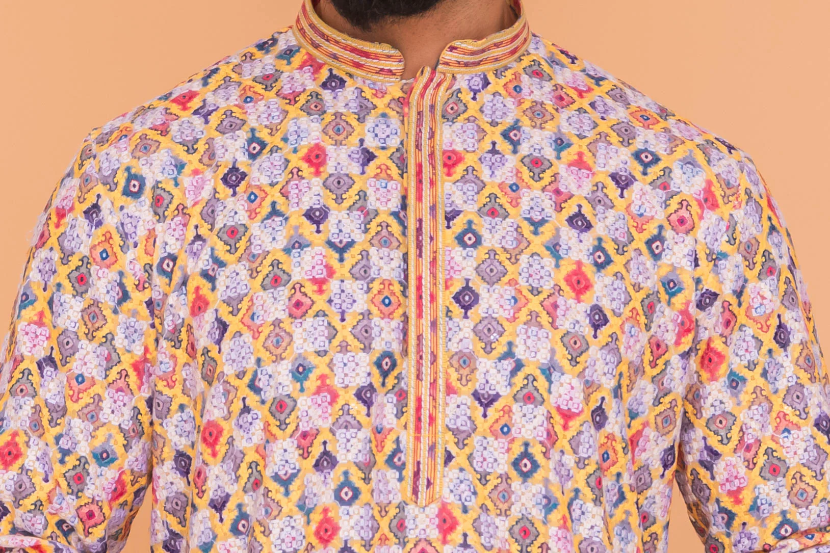 MLS CHIKANKARI KURTA PAJAMA