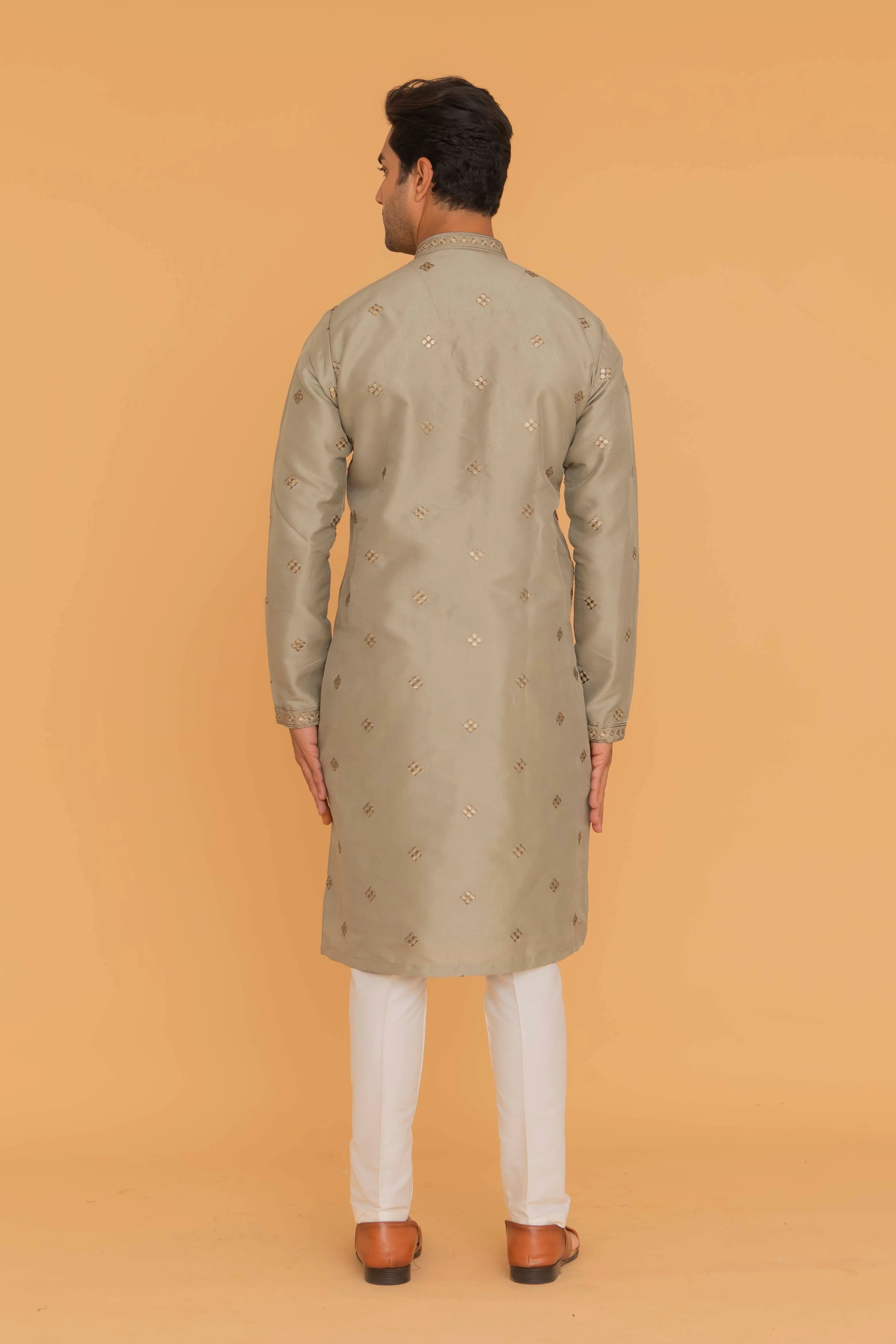 MLS EMBROIDERED KURTA PAJAMA