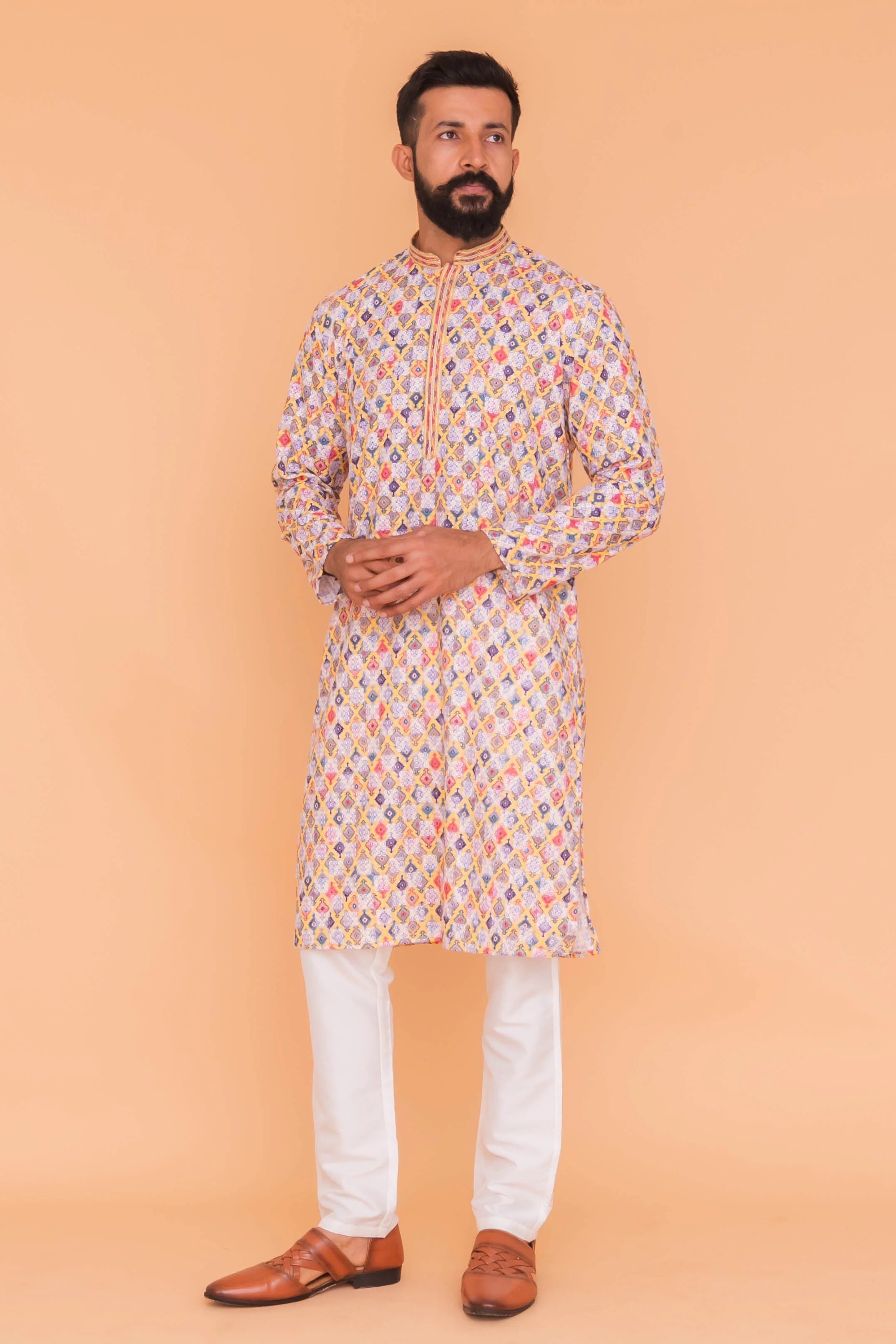 MLS CHIKANKARI KURTA PAJAMA