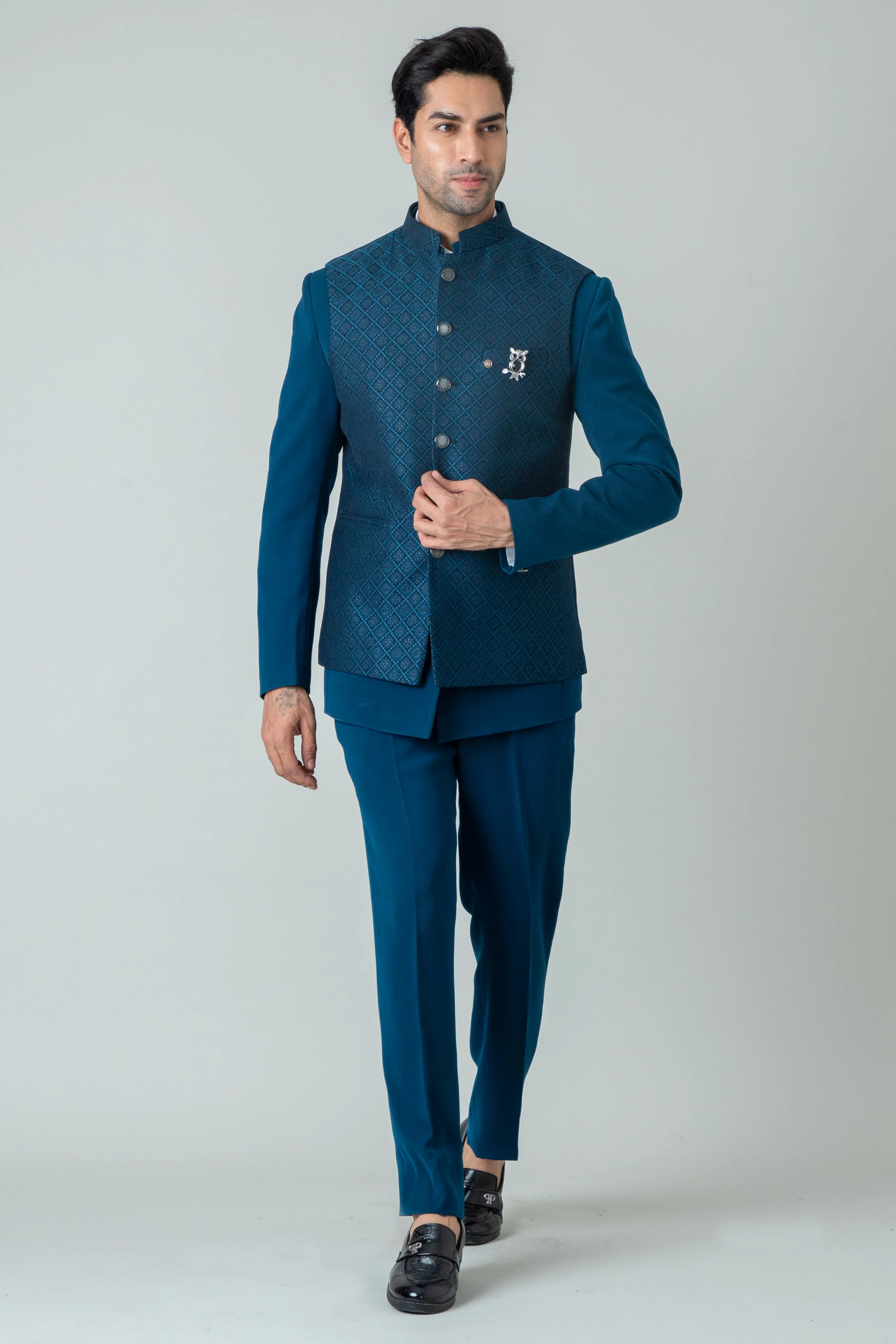 MLS  JODHPURI SUIT 3PCS