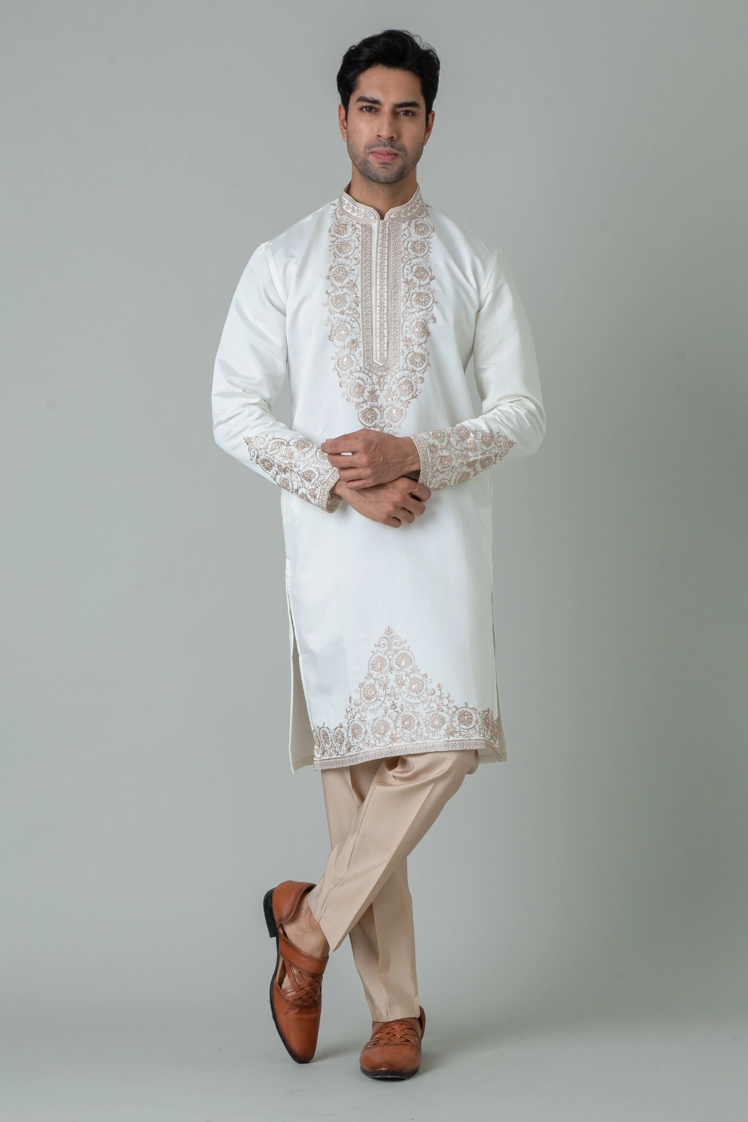 MLS EMBROIDERED KURTA PAJAMA