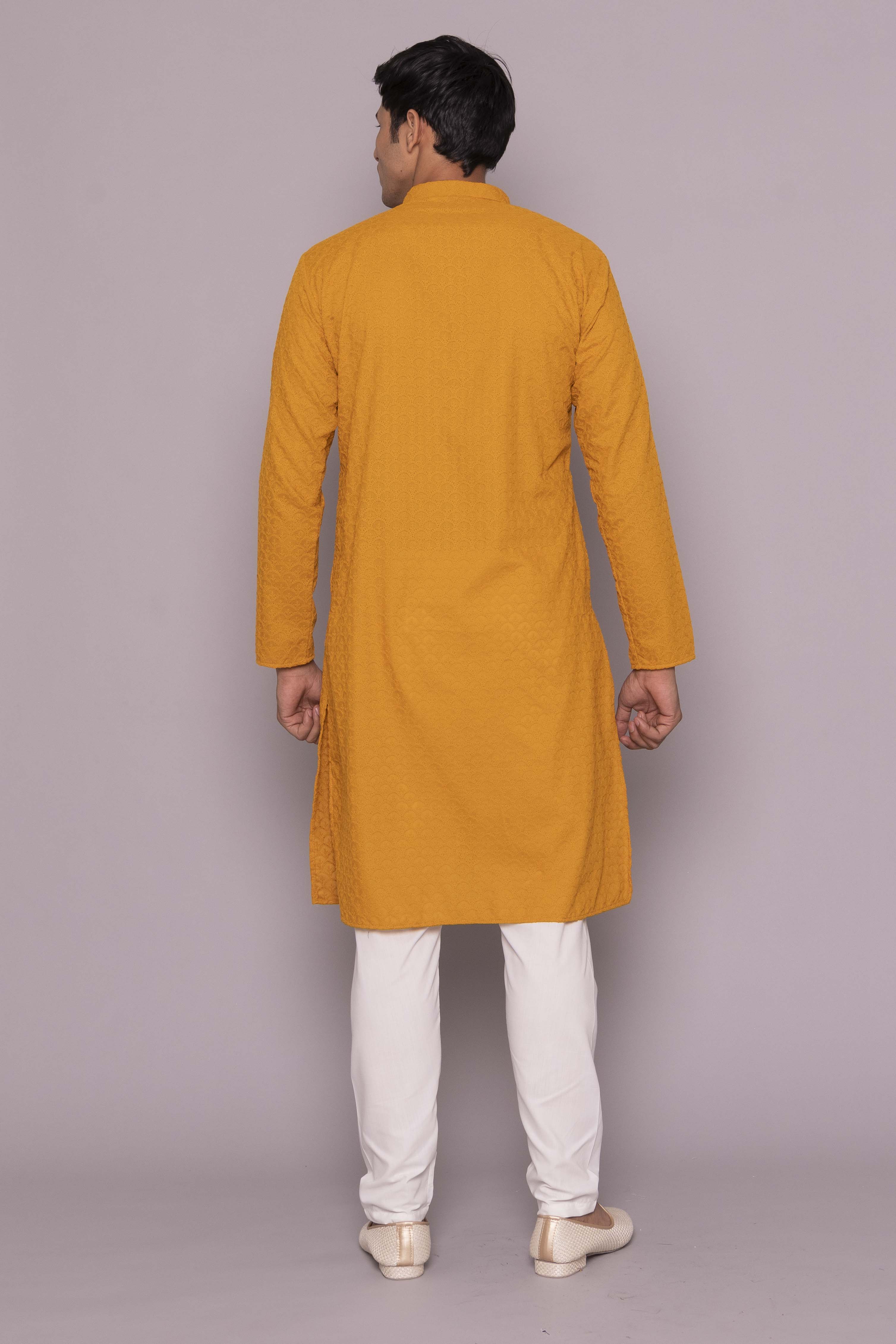 MLS CHIKANAKRI KURTA PAJAMA