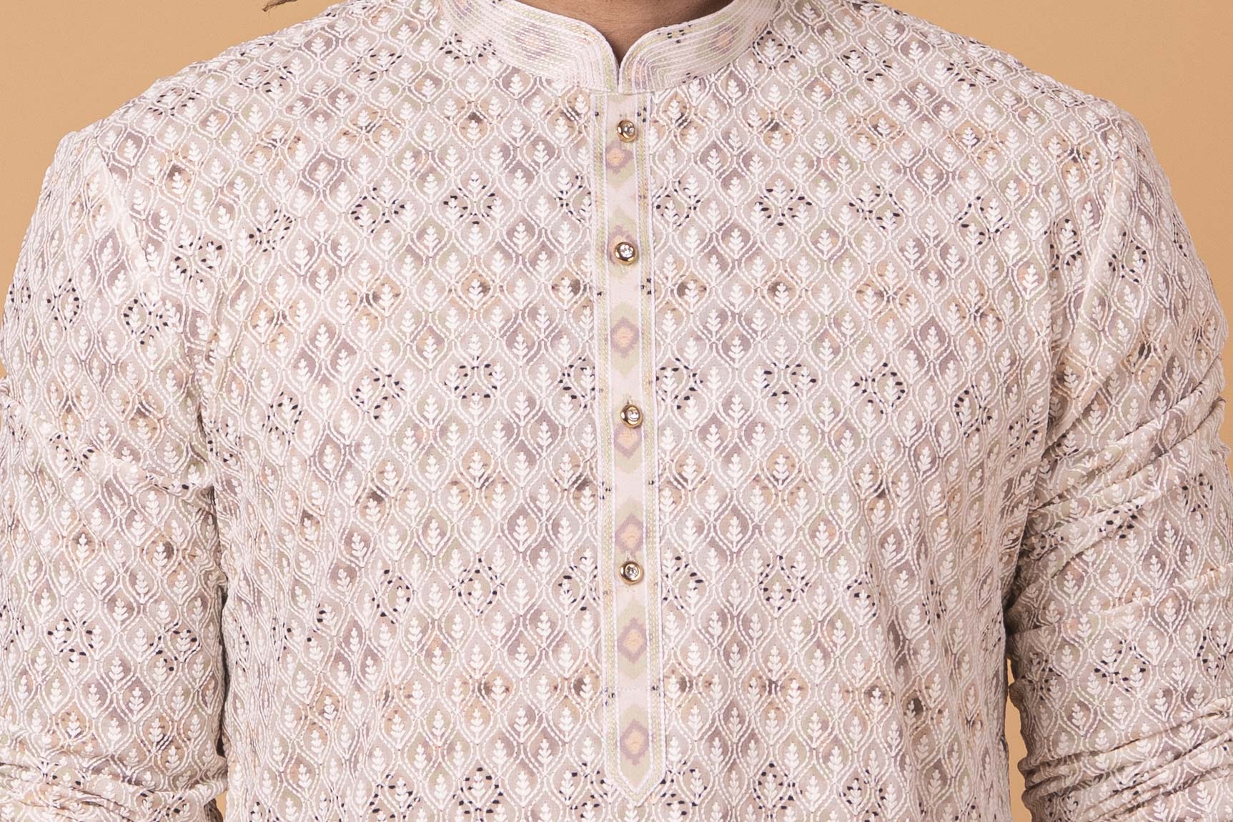 MLS CHIKANKARI KURTA PAJAMA