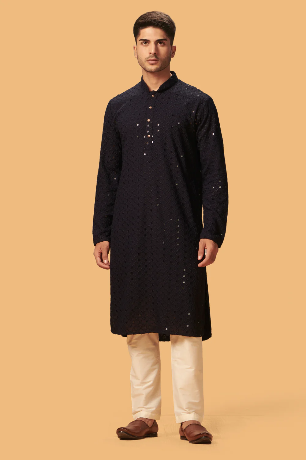 MLS CHIKANKARI KURTA PAJAMA