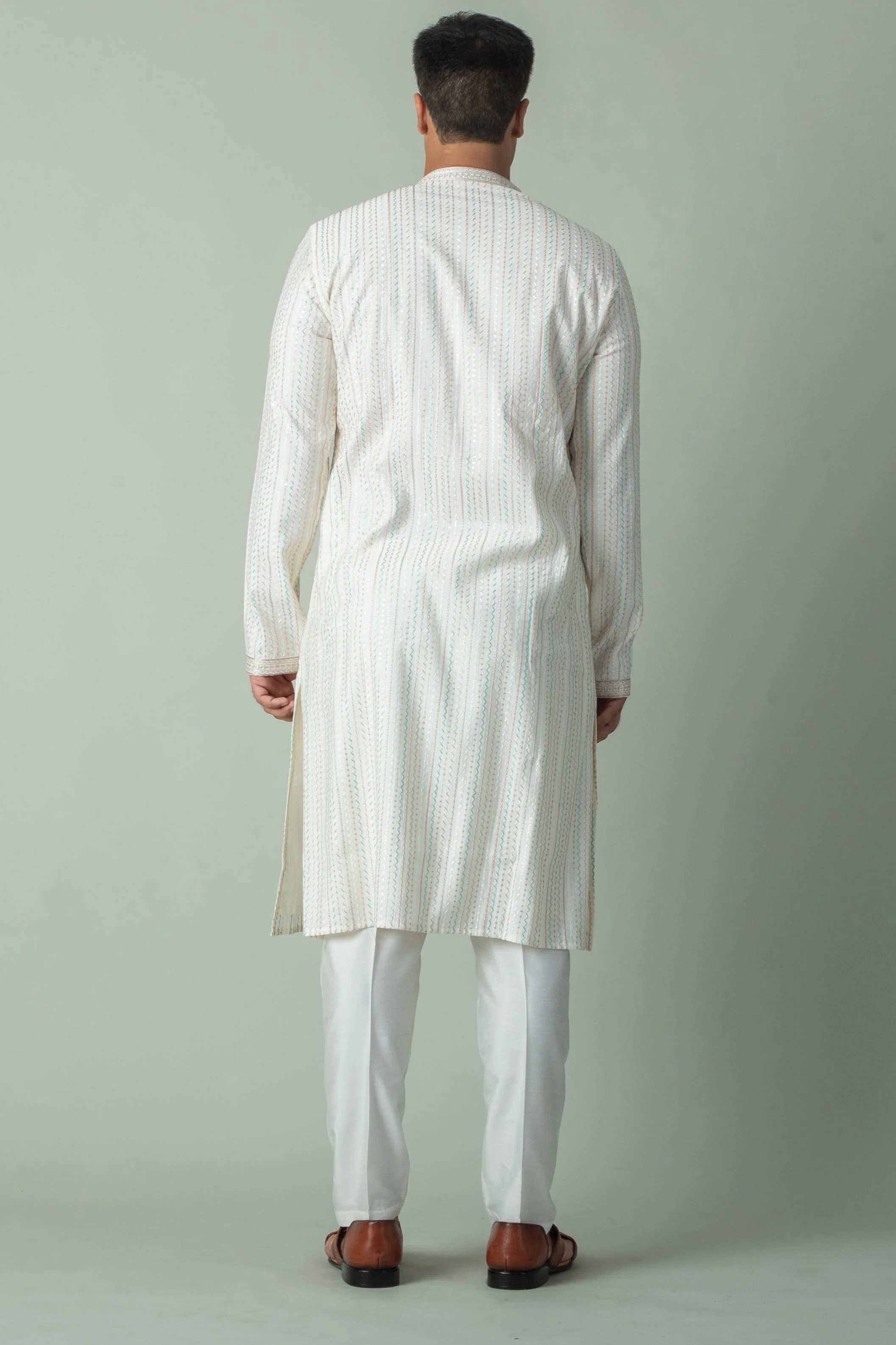 MLS EMBROIDERED KURTA PAJAMA