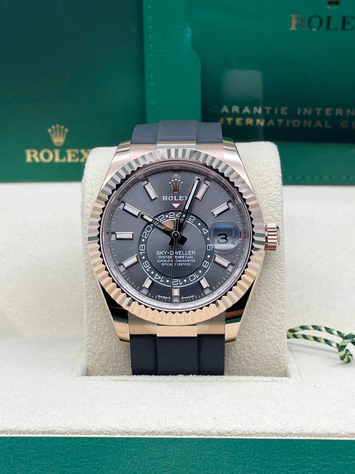 【Super Clone】ROLEX  Sky-Dweller 42mm Rose Gold Slate Dial Oysterflex - 336235