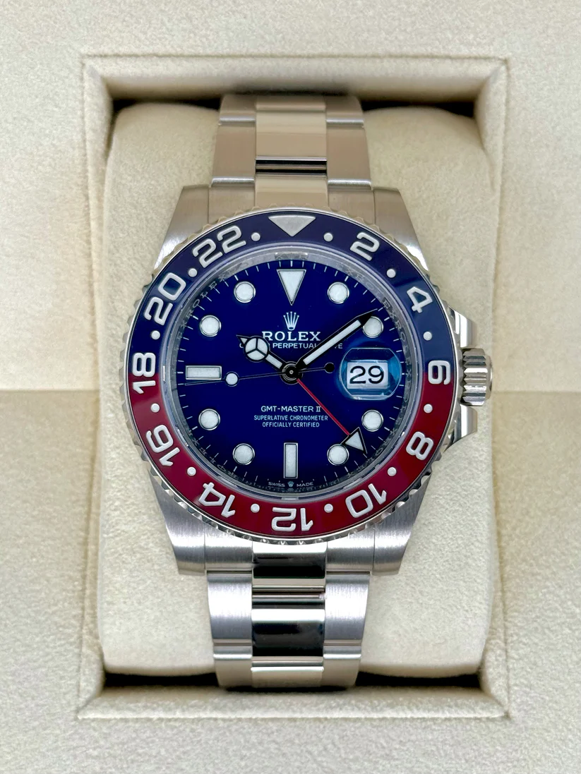 【Super Clone】ROLEX  GMT-Master II 40mm 126719BLRO
