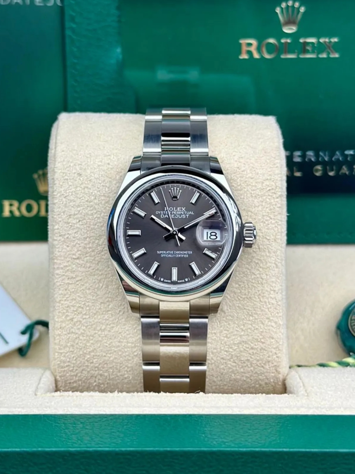 【Super Clone】ROLEX Oyster Perpetual 28mm 276200-0010 Black Dial Oyster Bracelet Watch