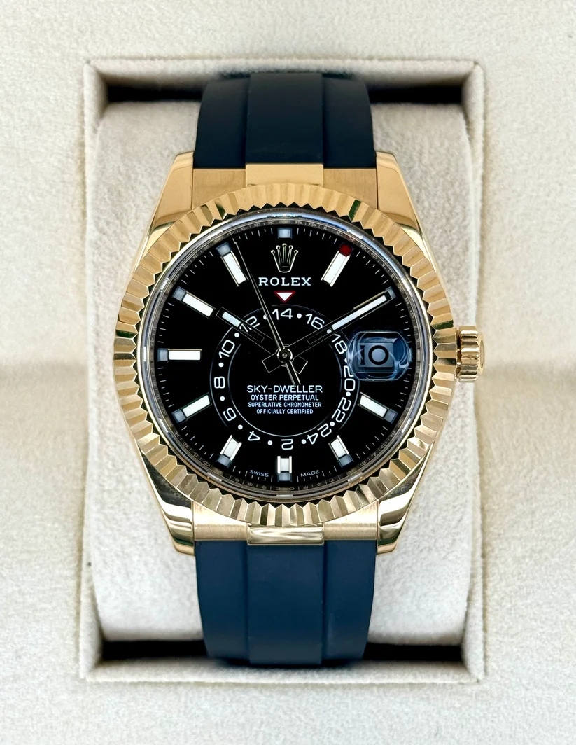 【Super Clone】ROLEX  Sky-Dweller 42mm Yellow Gold Black Dial Oysterflex - 336238