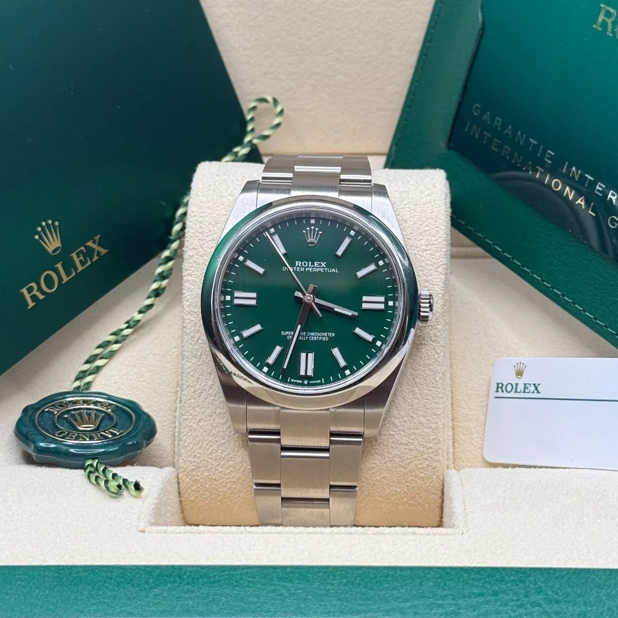 【Super Clone】ROLEX  Oyster Perpetual 36mm 126000-0005 Green Dial Oyster Stainless Steel Bracelet